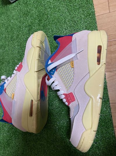 UNION × Nike Air Jordan 4 SP "Guava Ice/Light Fusion Red"