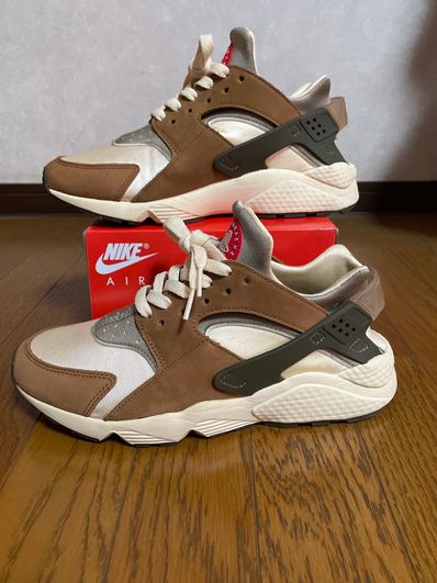Stussy × Nike Air Huarache "Desert Oak"