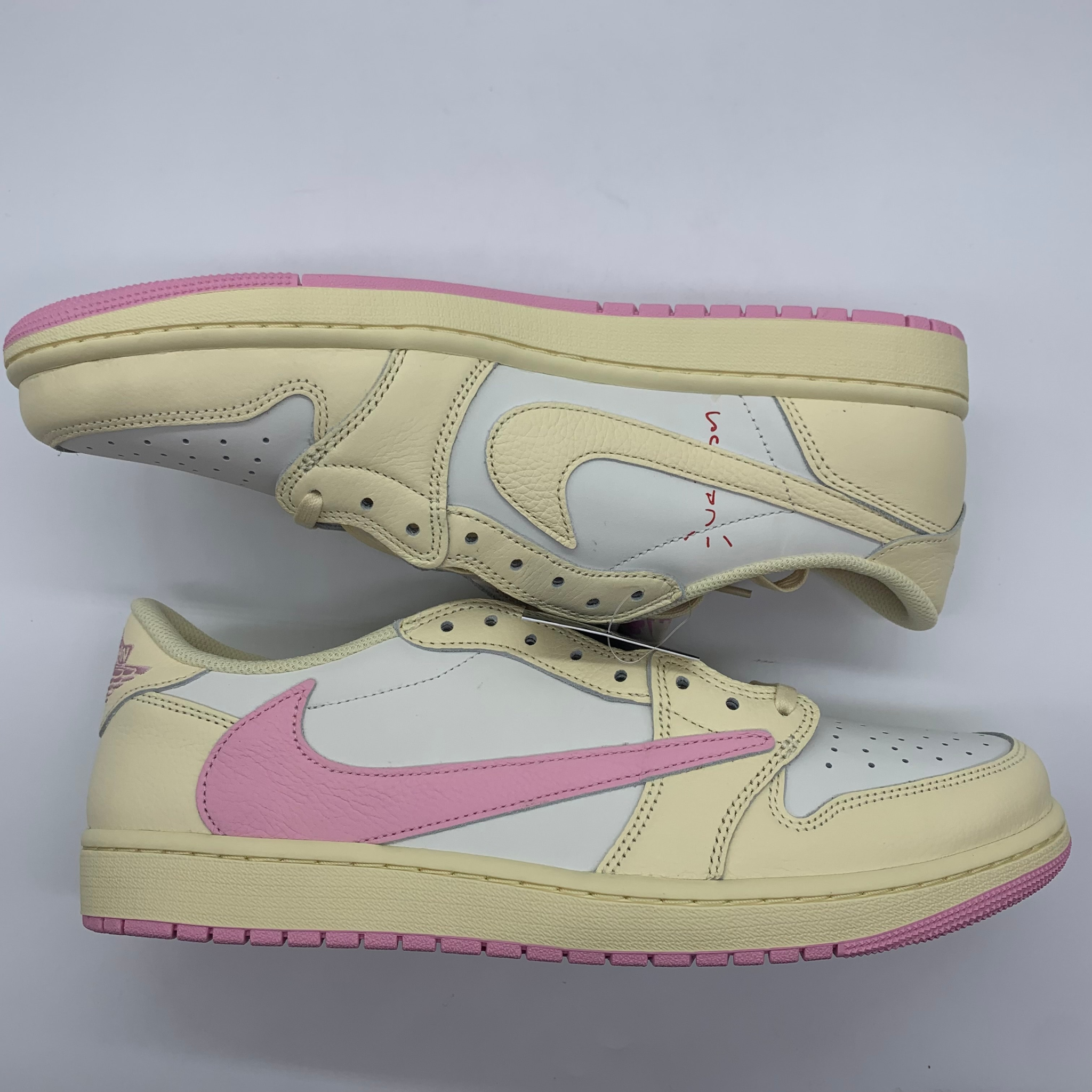 Travis Scott × Nike Air Jordan 1 Retro Low OG "Muslin/Shy Pink"