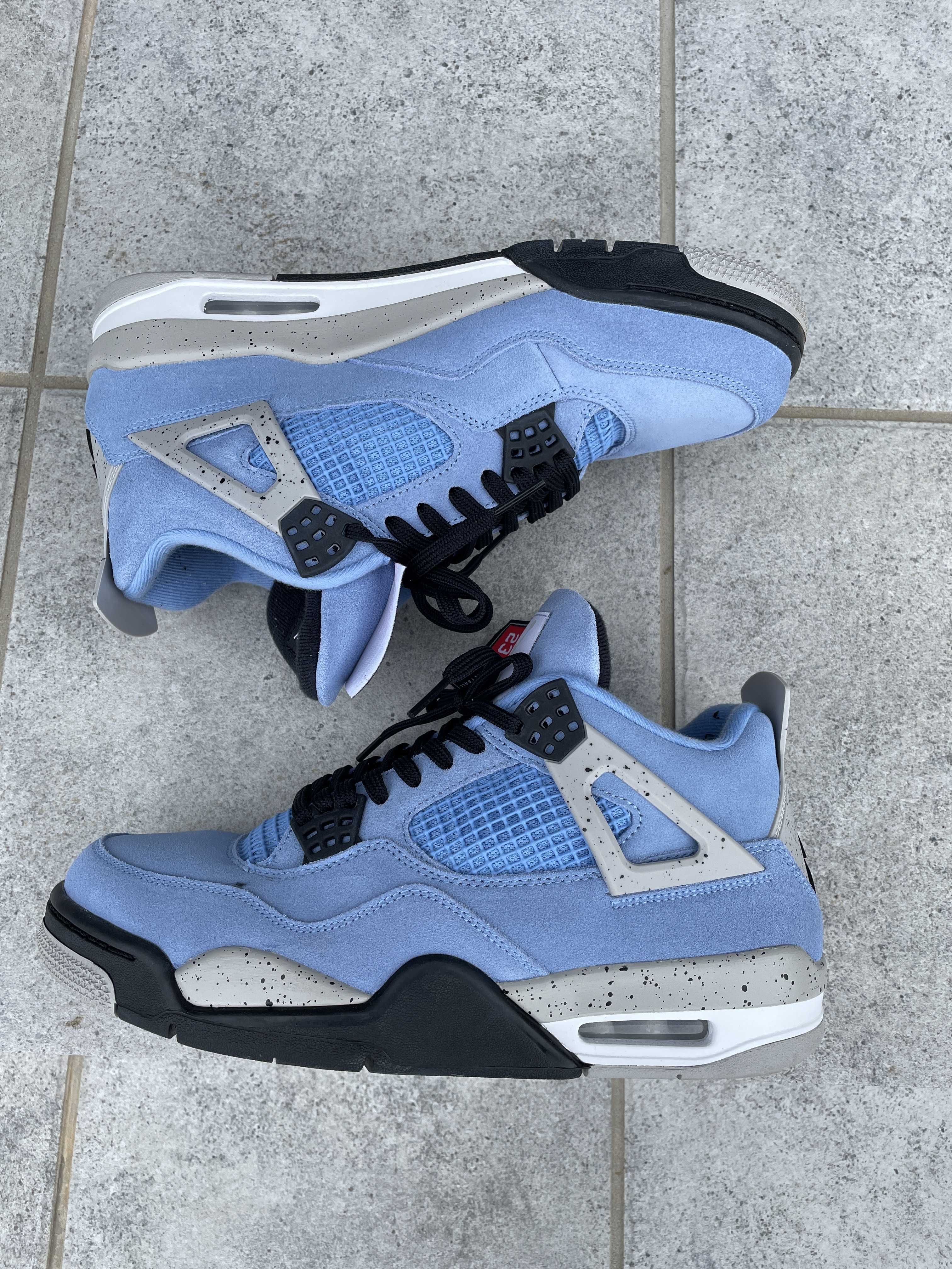 Nike Air Jordan 4 "University Blue"