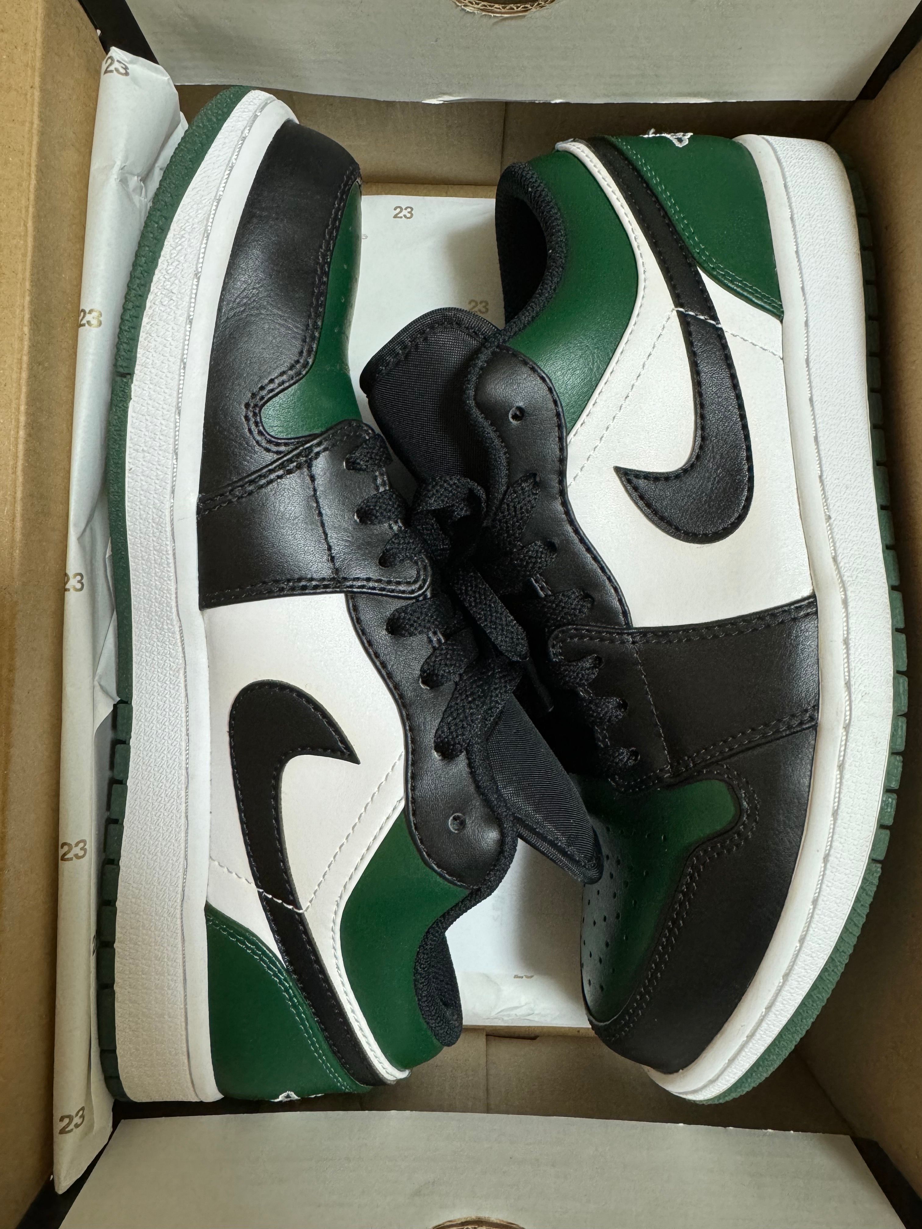Nike Air Jordan 1 Low "Green Toe"