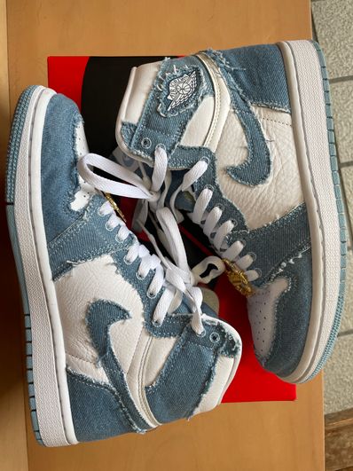 Nike Women's Air Jordan 1 High OG "Denim"