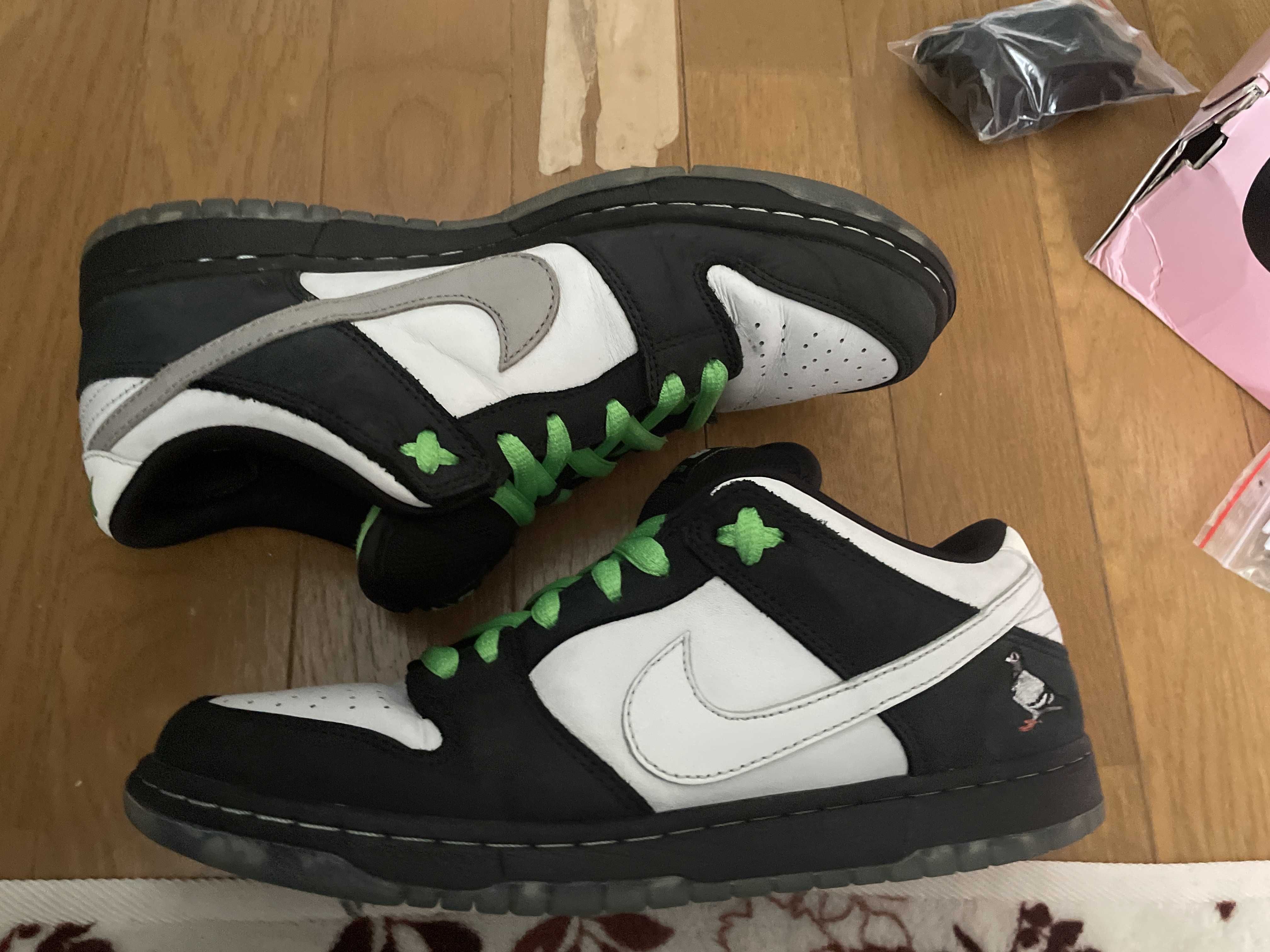 STAPLE × Nike SB Dunk Low "Pigeon Black/White"