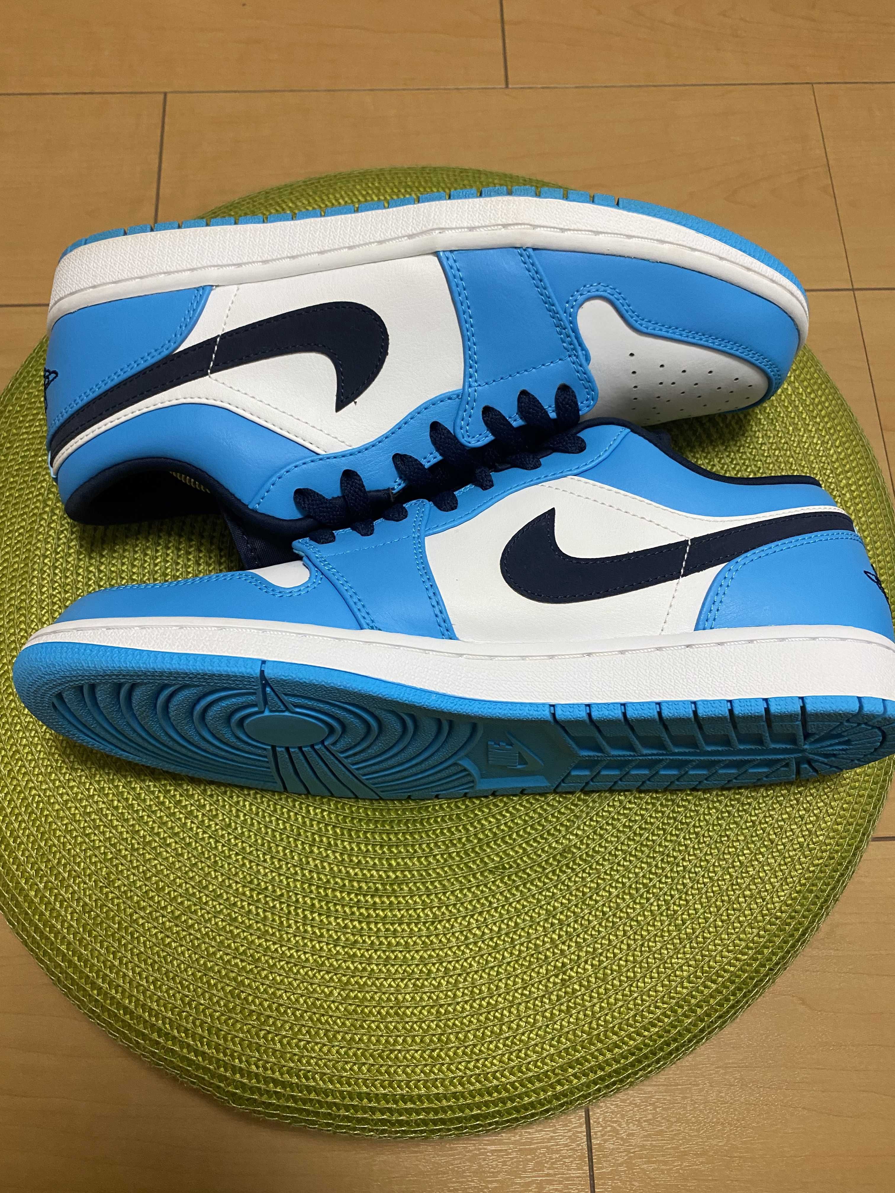 Nike Air Jordan 1 Low "University Blue"