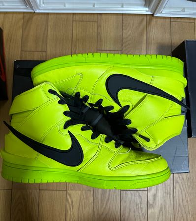 AMBUSH × NIKE DUNK HIGH "FLASH LIME"