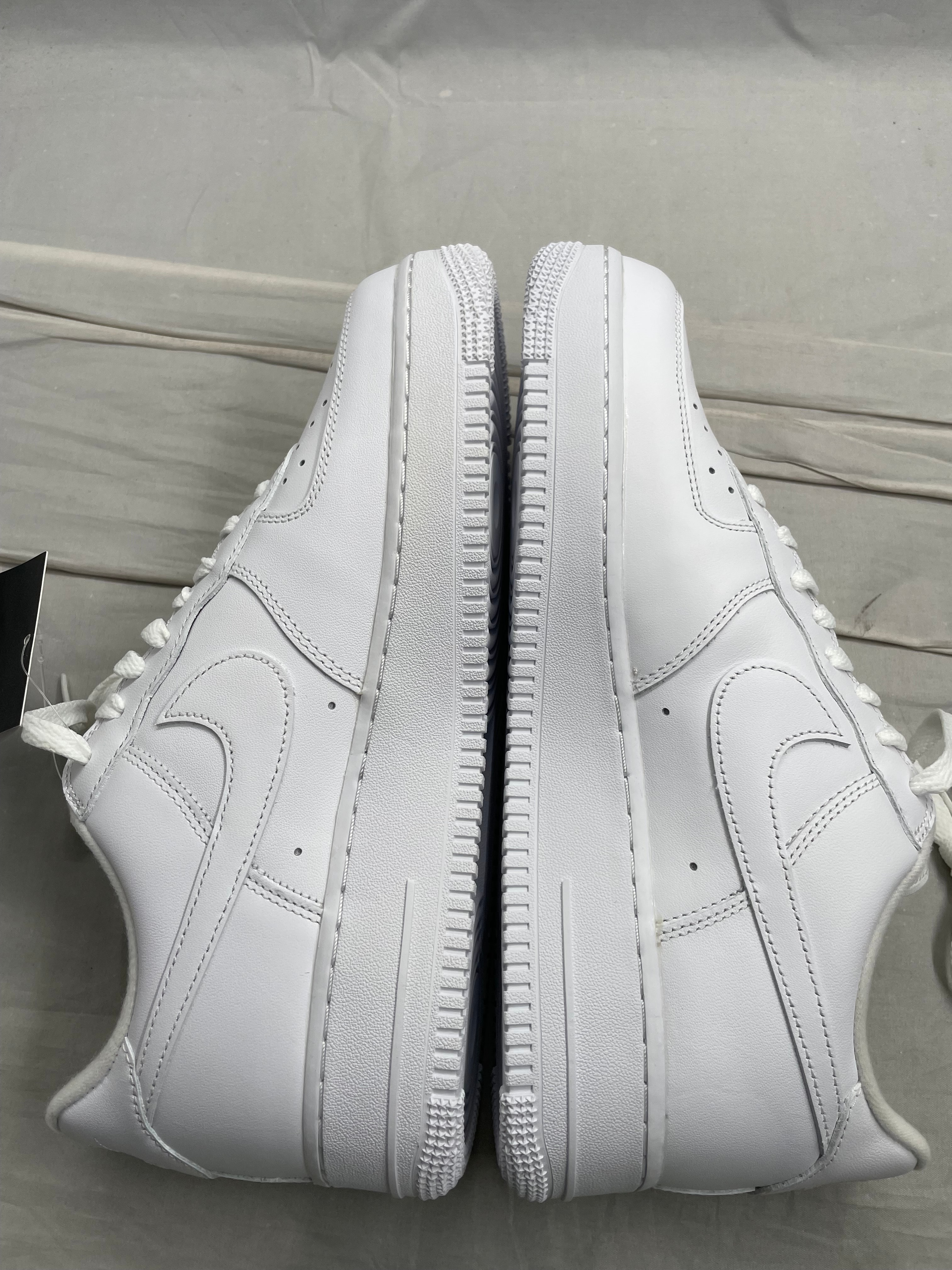 Supreme × Nike Air Force 1 Low "White"