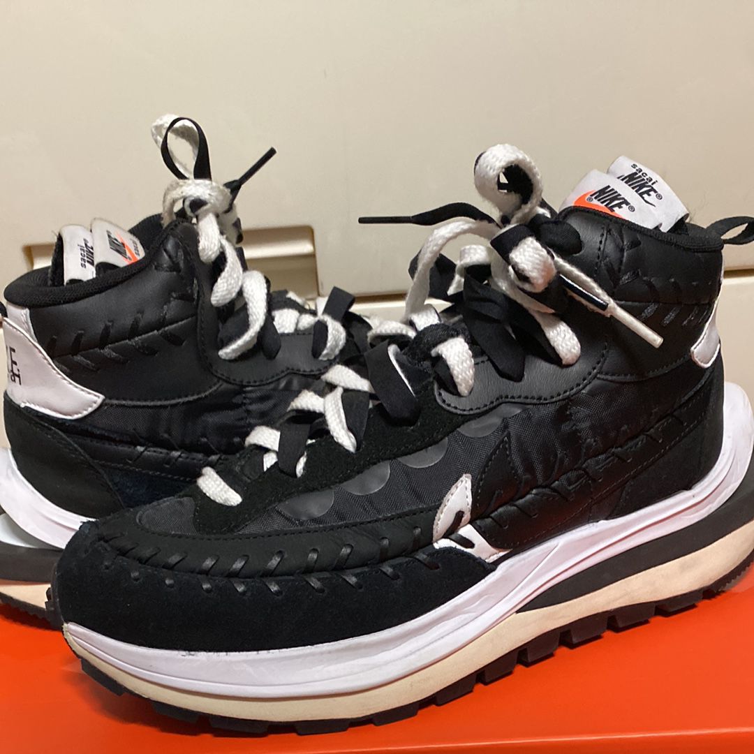 Jean-Paul Gaultier × sacai × Nike Vapor Waffle "Black/Black-White"