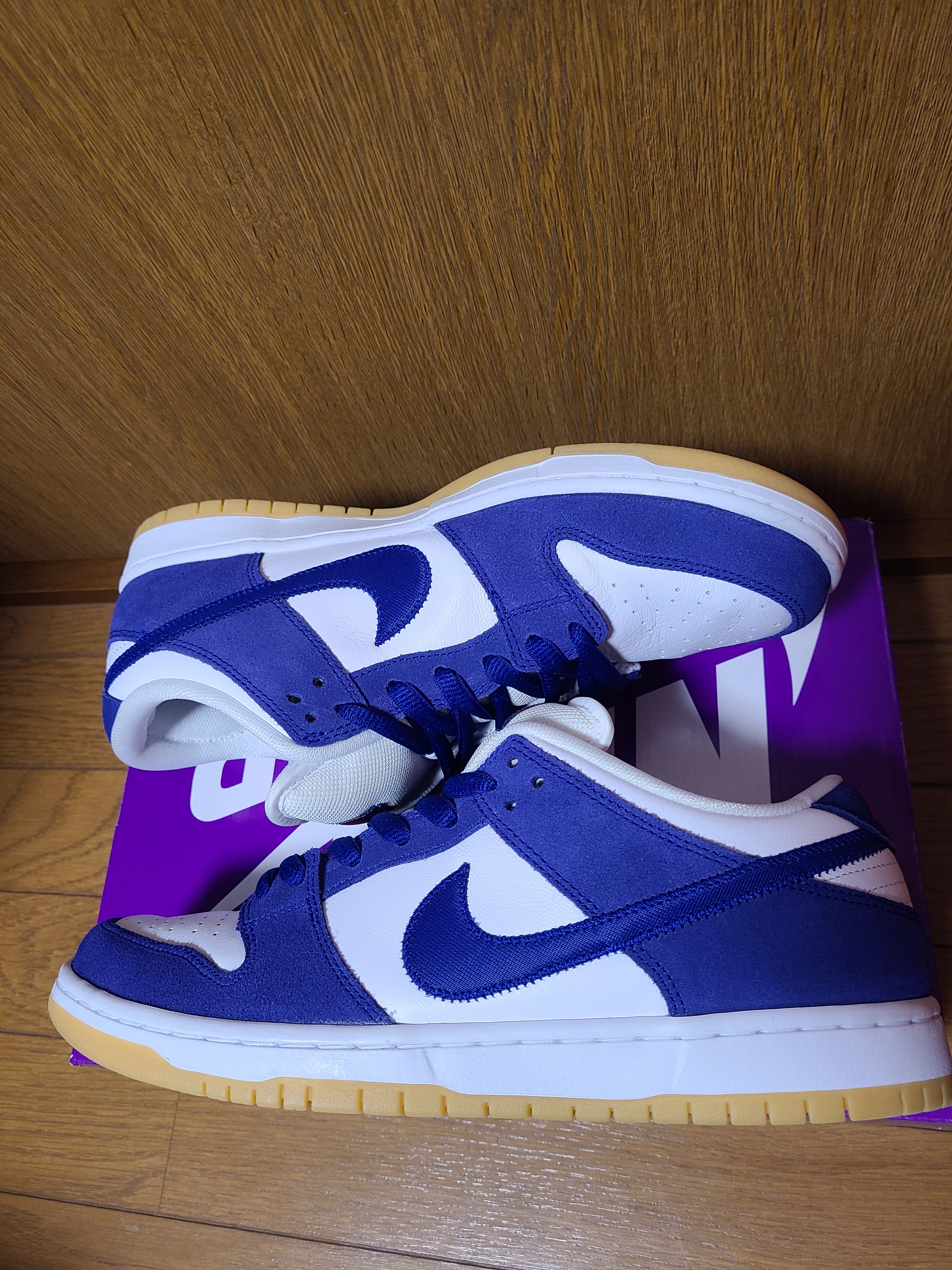 Nike SB Dunk Low "Los Angeles Dodgers/Deep Royal Blue"