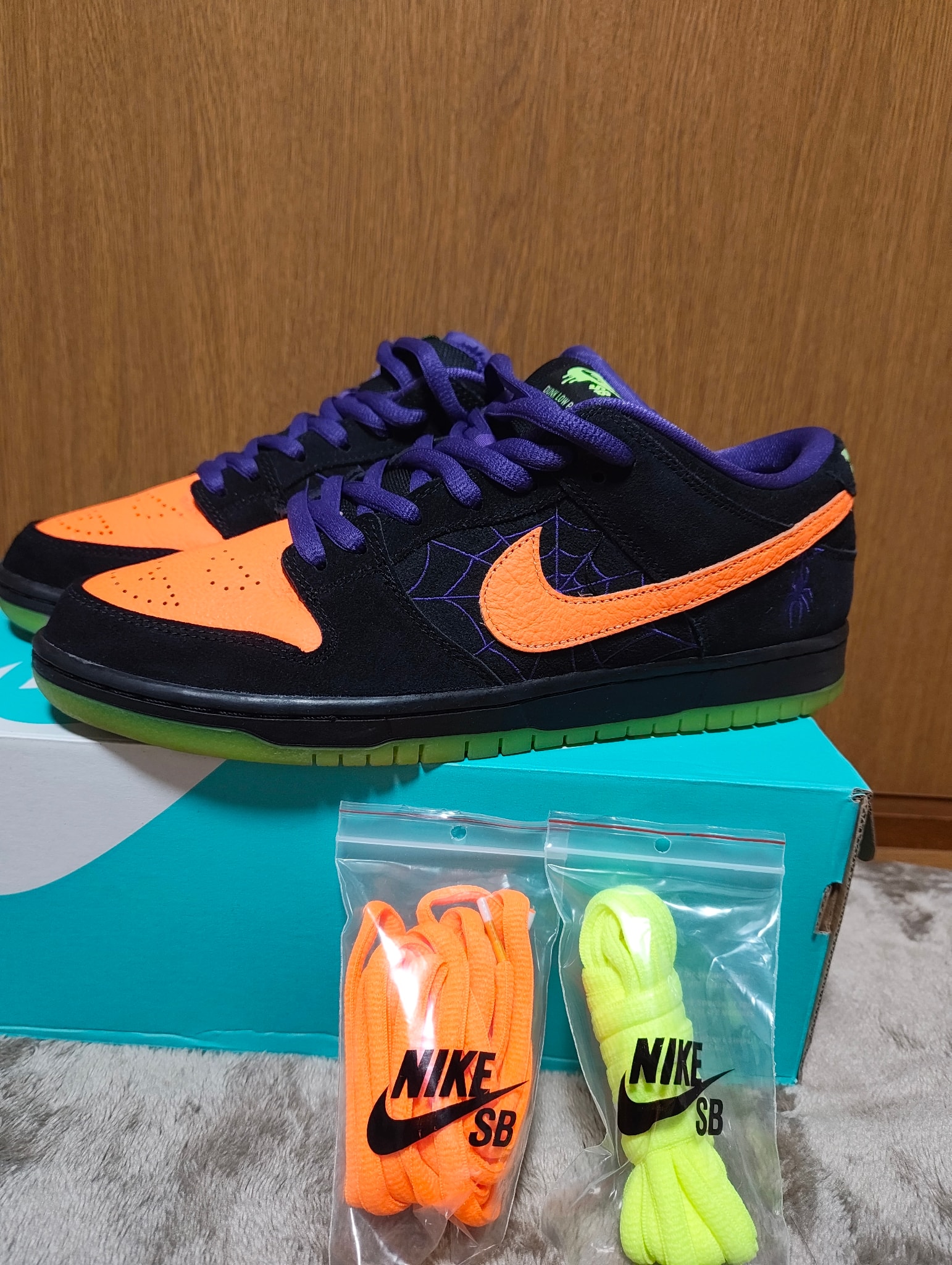Nike SB Dunk Low "Night Of Mischief"