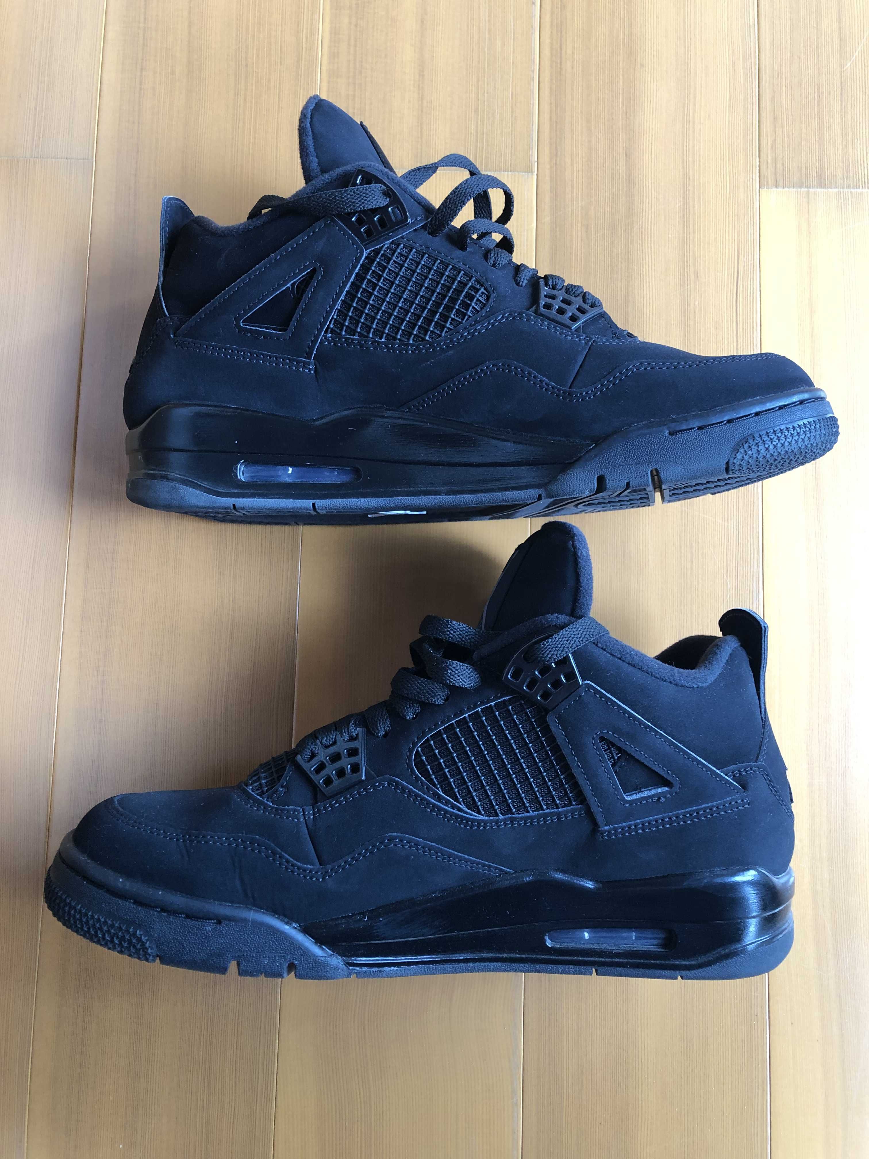 Nike Air Jordan 4 "Black Cat"