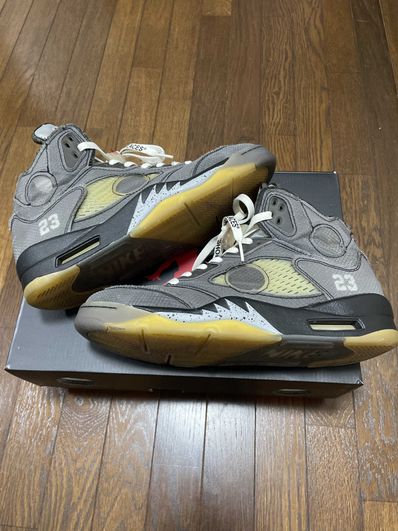 Off-White × Nike Air Jordan 5 "Black/Muslin/Fire Red"