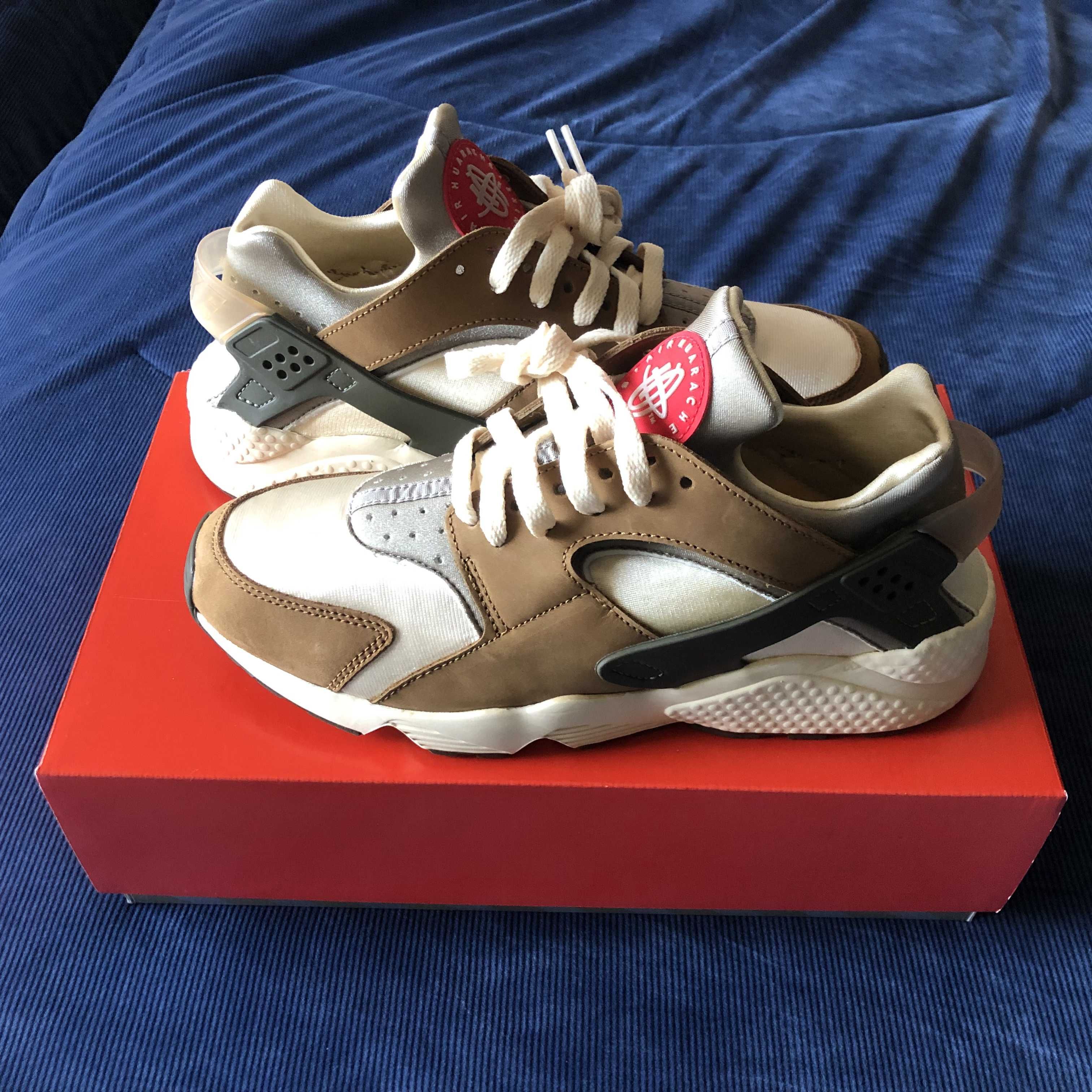 Stussy × Nike Air Huarache "Desert Oak"