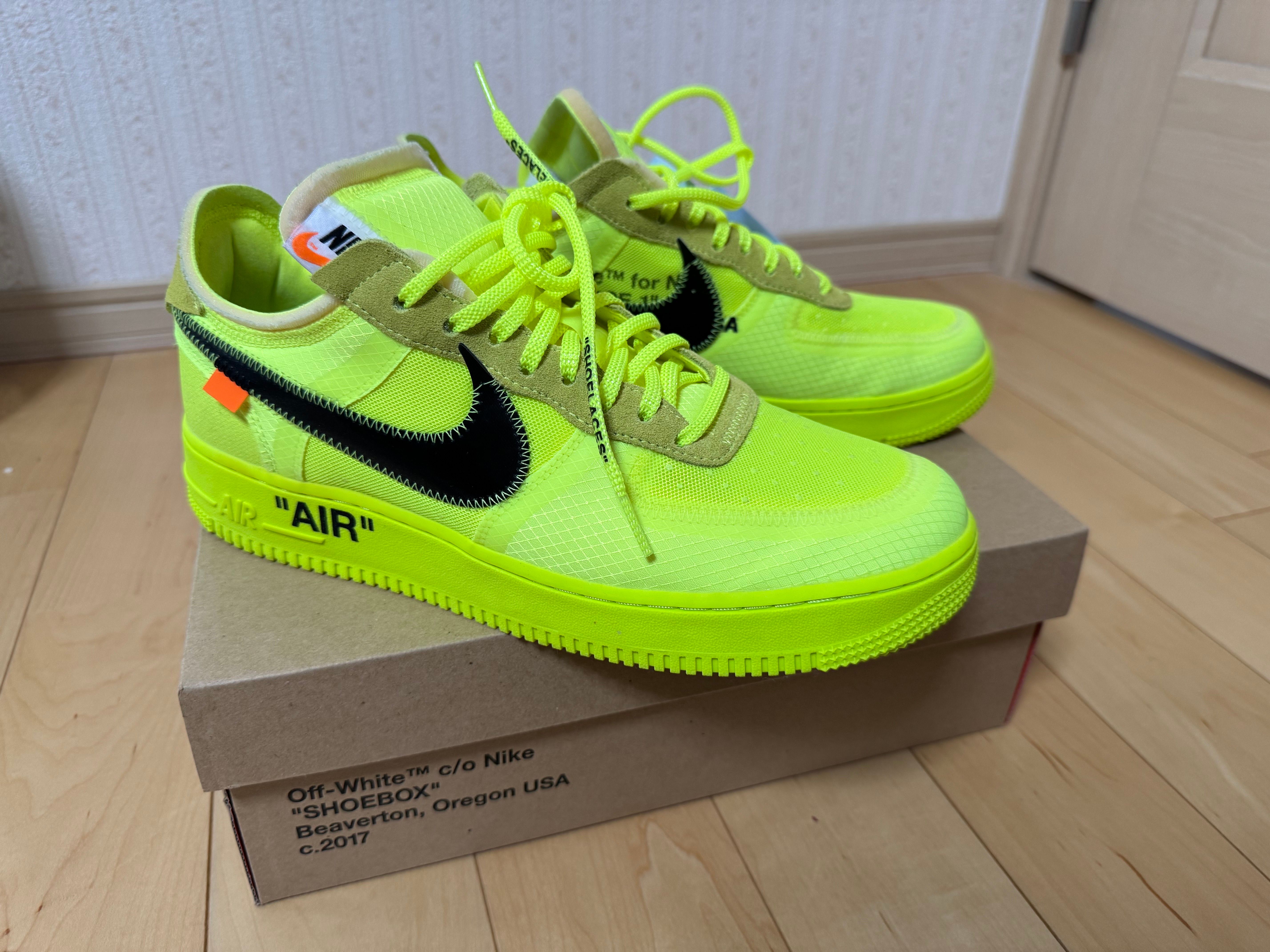 Off-White × Nike Air Force 1 Low "Volt"