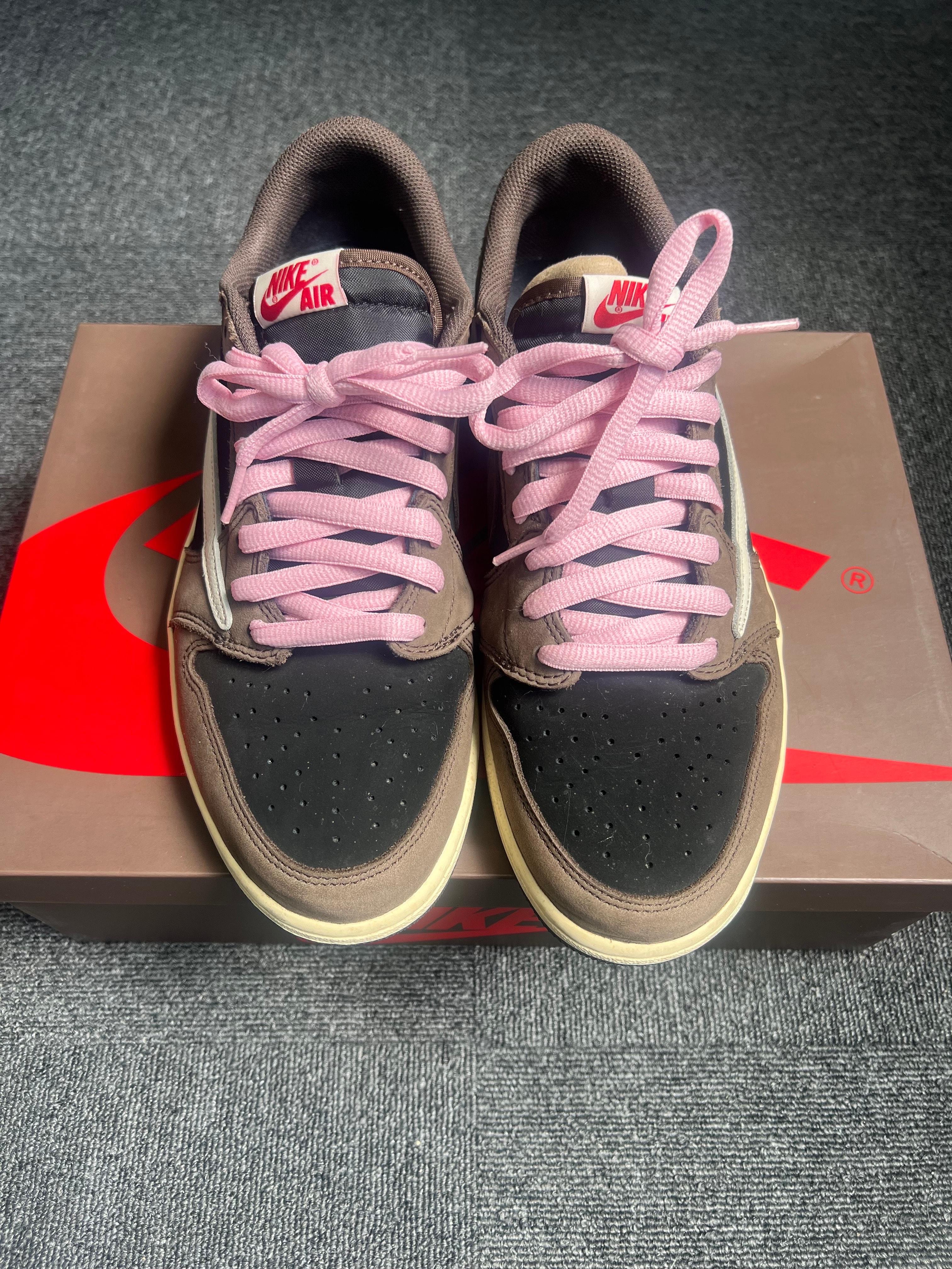 Travis Scott × Nike Air Jordan 1 Low OG SP-T  "Black/Dark Mocha"