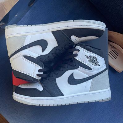 Nike Air Jordan 1 High OG "Bleached Coral"