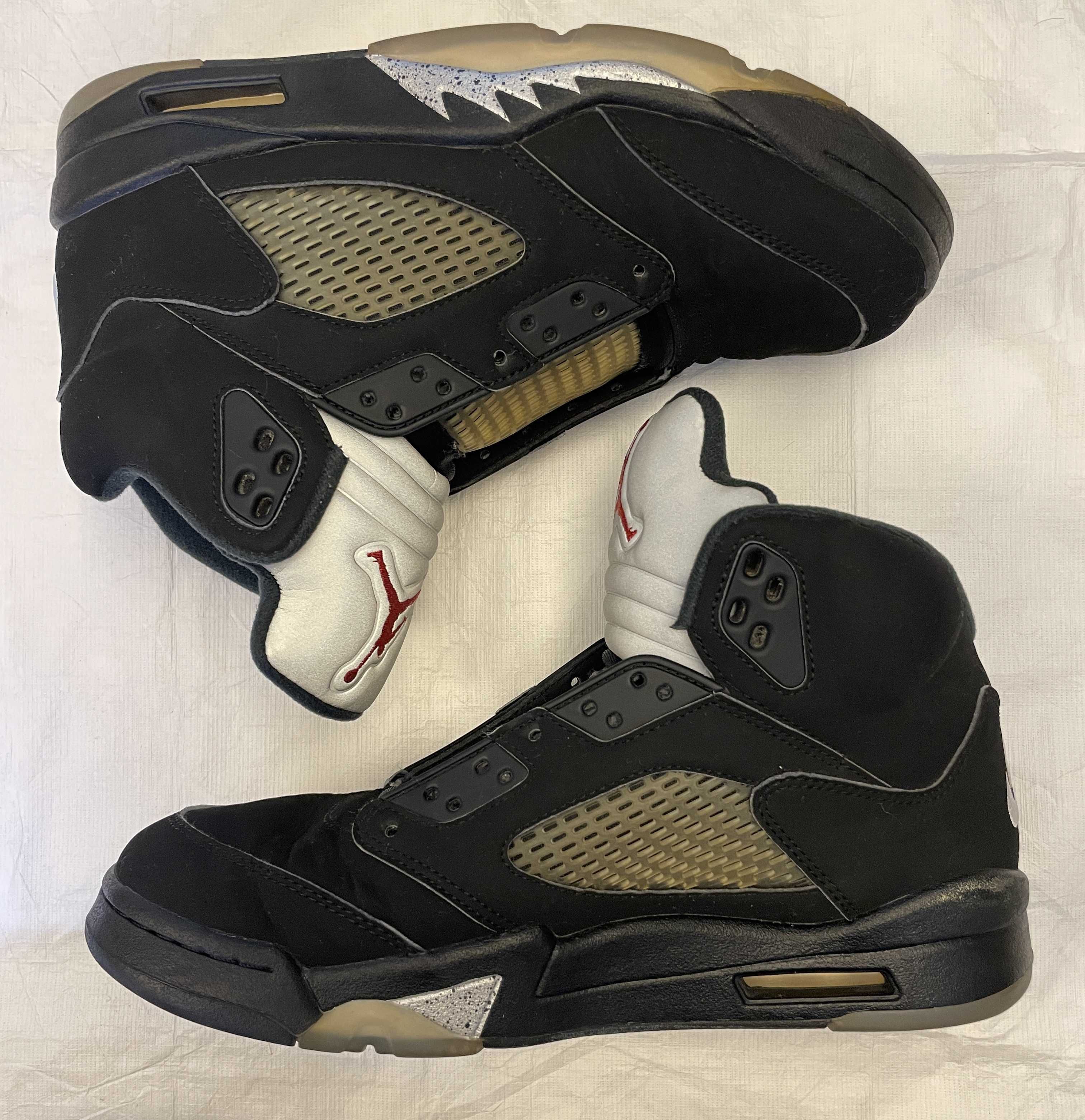 Nike Air Jordan 5 Retro OG "Black/Fire Red/Metallic Silver/White" (2016)