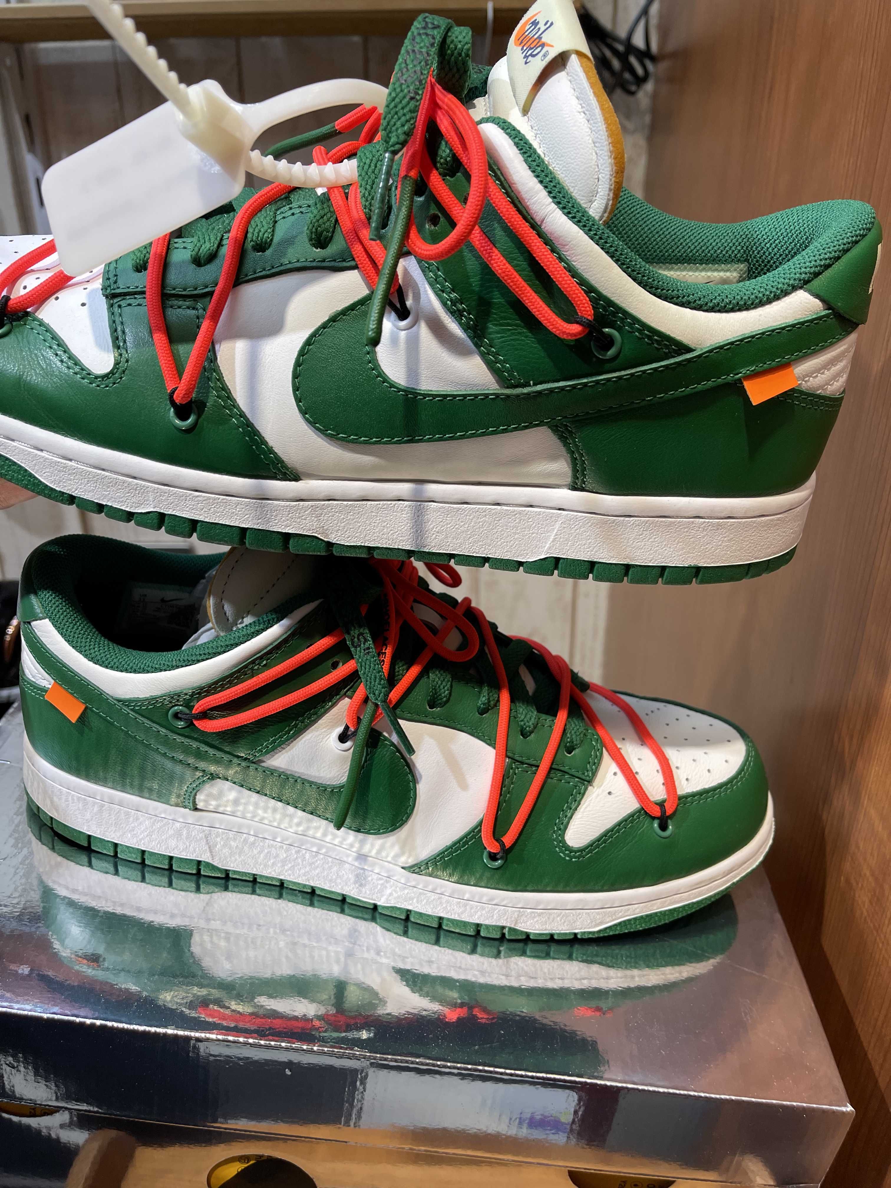 Off-White × Nike Dunk Low "White/Pine Green"
