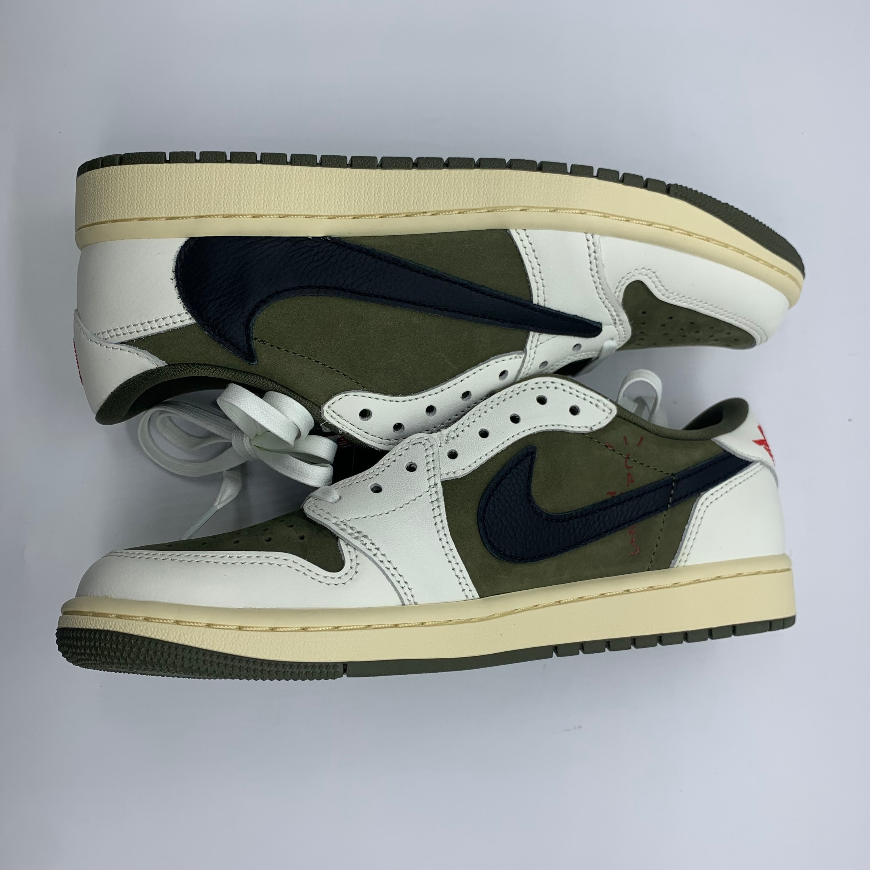 Travis Scott × Nike Air Jordan 1 Low OG SP "Reverse Olive"