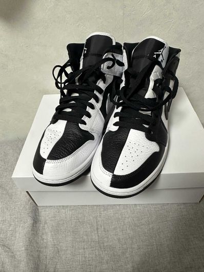 Nike Women's Air Jordan 1 Mid "Homage"