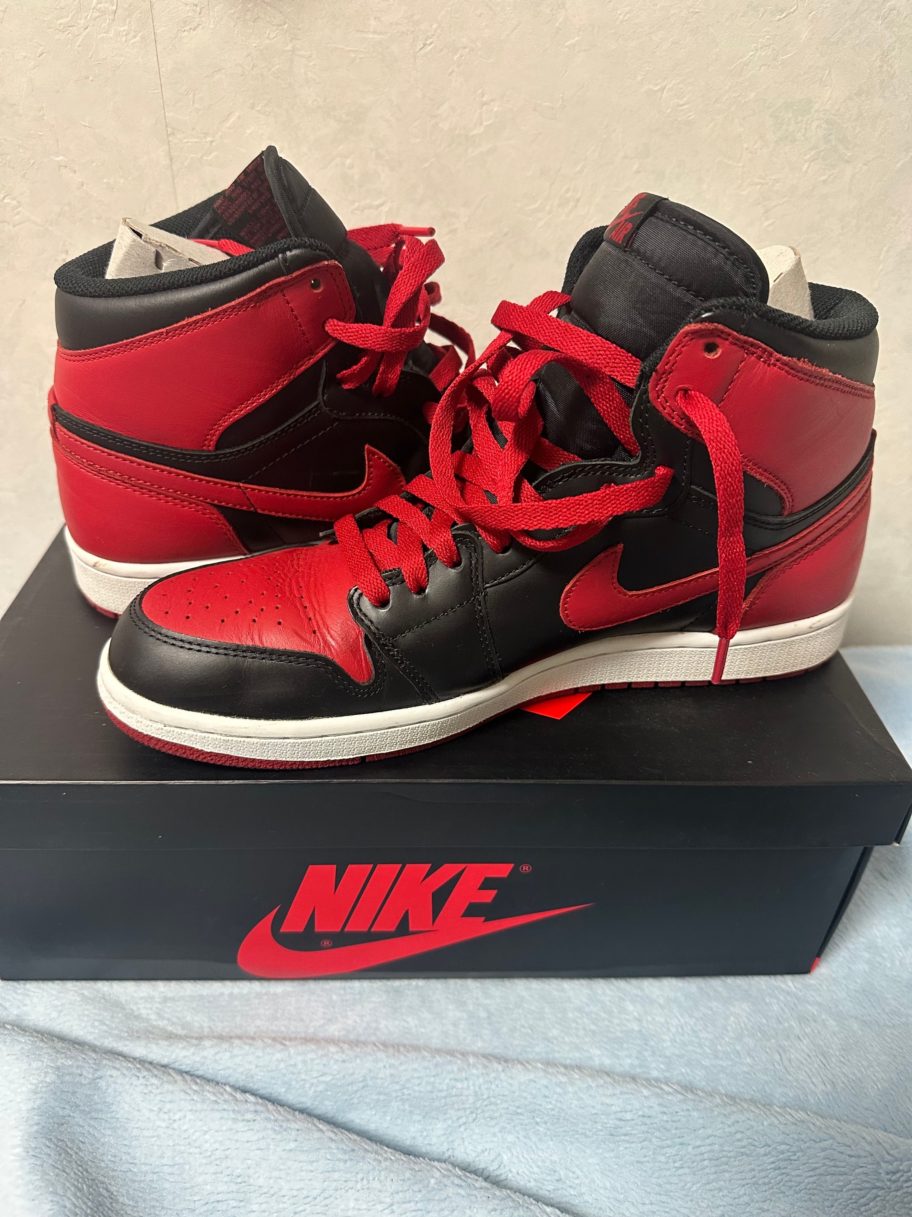 Nike Air Jordan 1 Retro High OG "Bred" (2013)