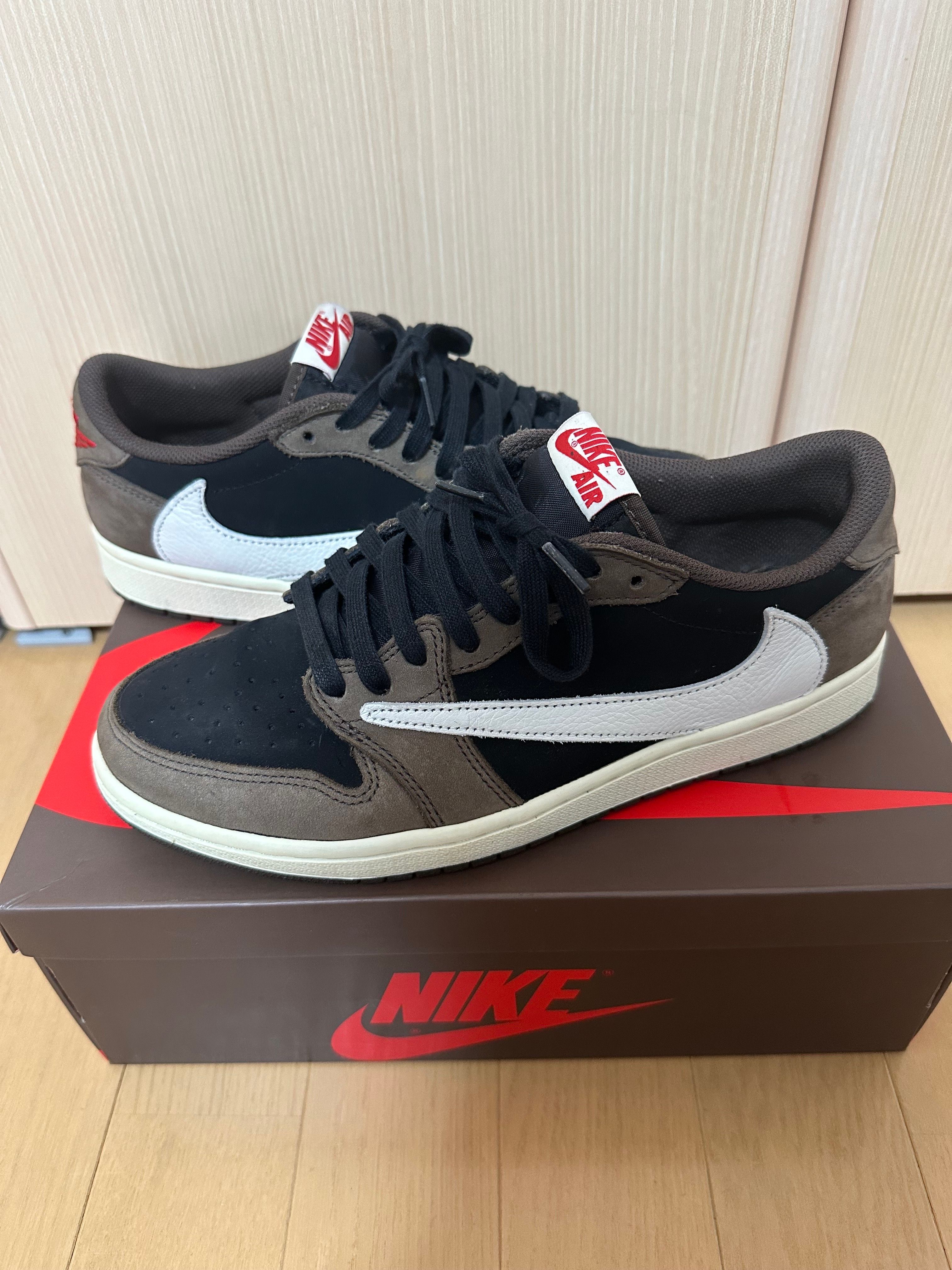Travis Scott × Nike Air Jordan 1 Low OG SP-T "Black/Dark Mocha"
