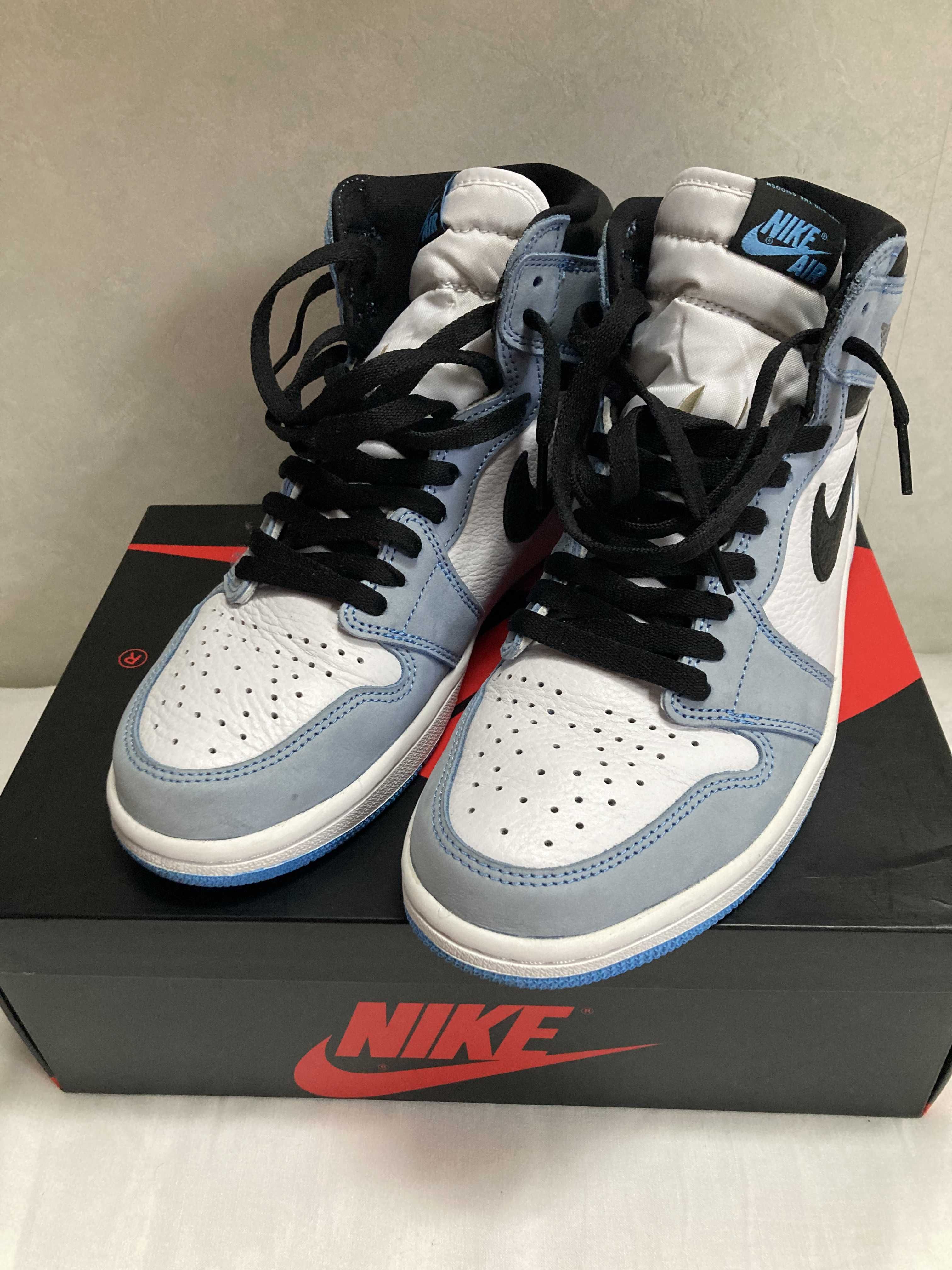 Nike Air Jordan 1 High OG "University Blue"