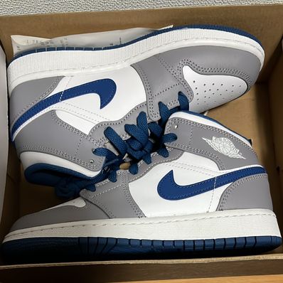 Nike GS Air Jordan 1 Mid "True Blue"