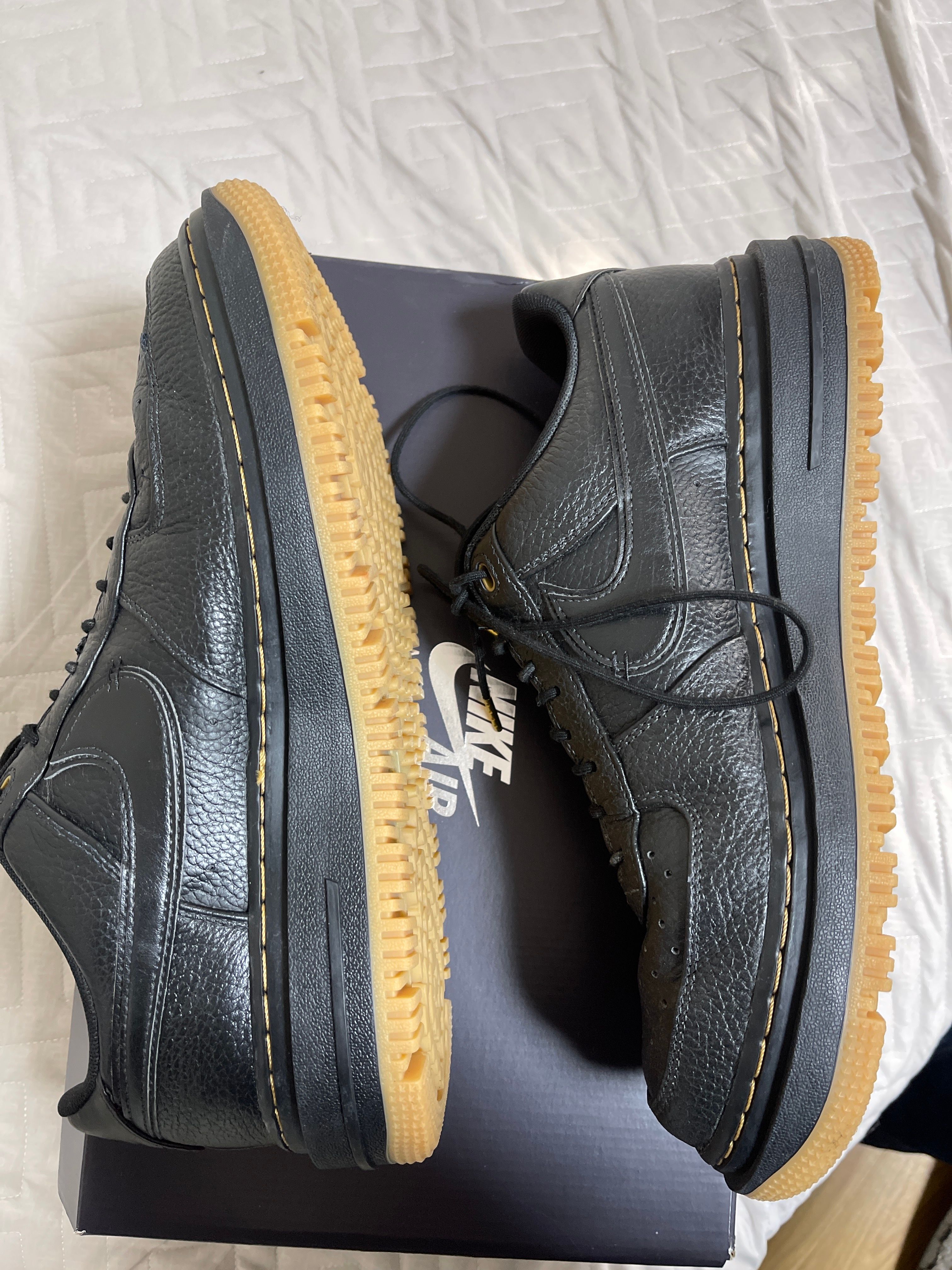 Nike Air Force1 Low Luxe "Black"