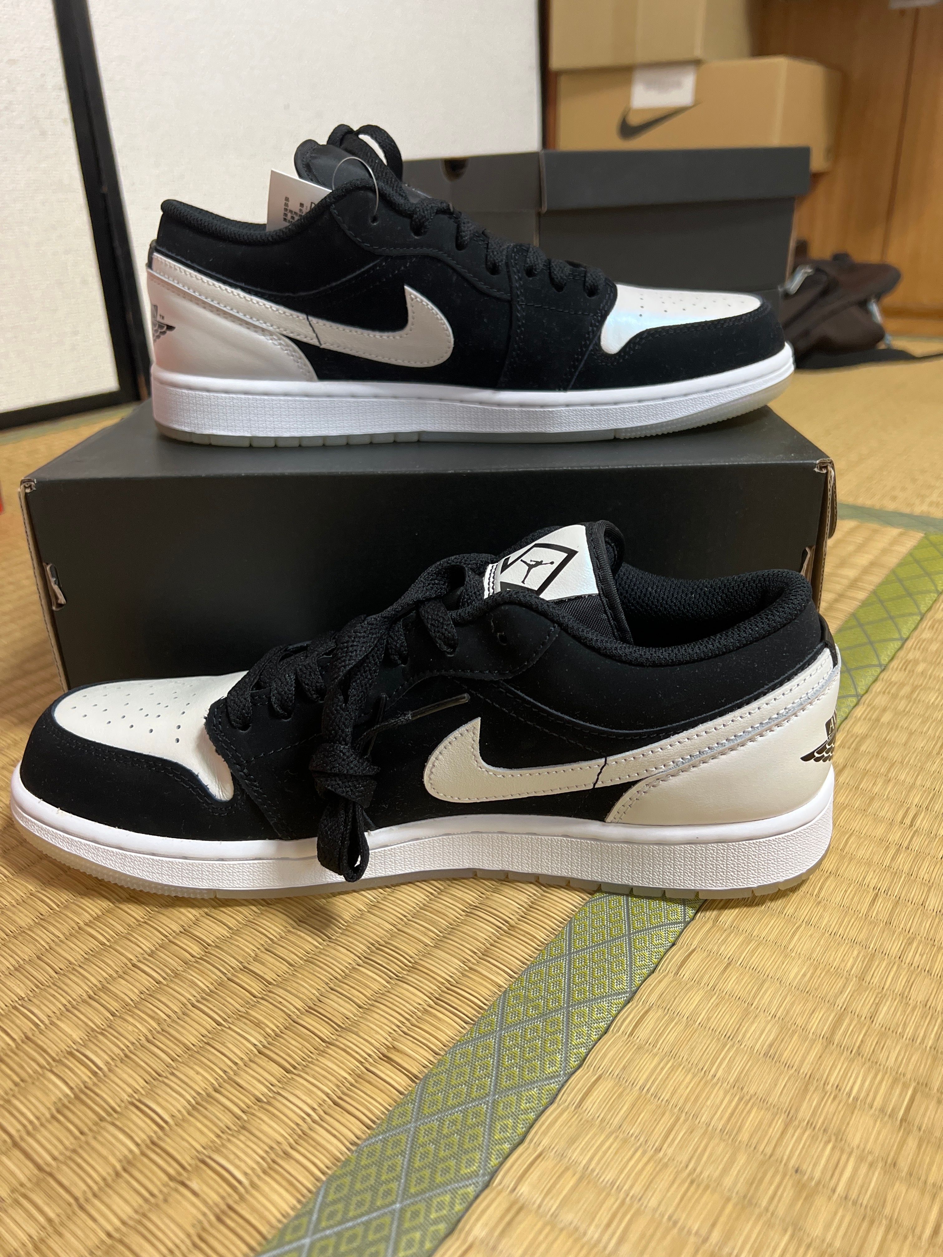 Nike Air Jordan 1 Low "Omega/Black/White"