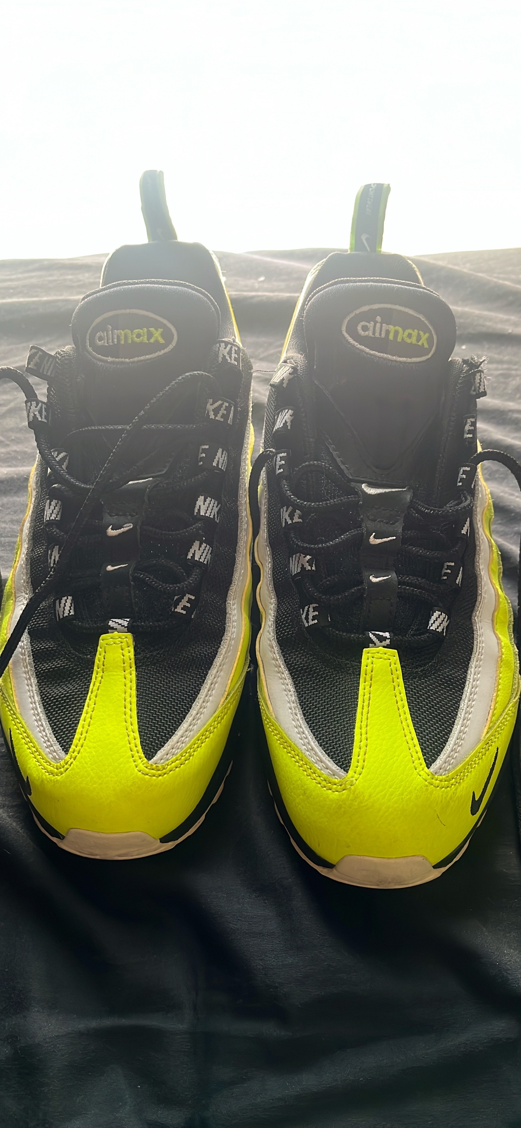 Nike Air Max 95 "Reverse Volt"