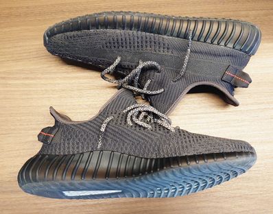 adidas YEEZY Boost 350 V2 "Black"