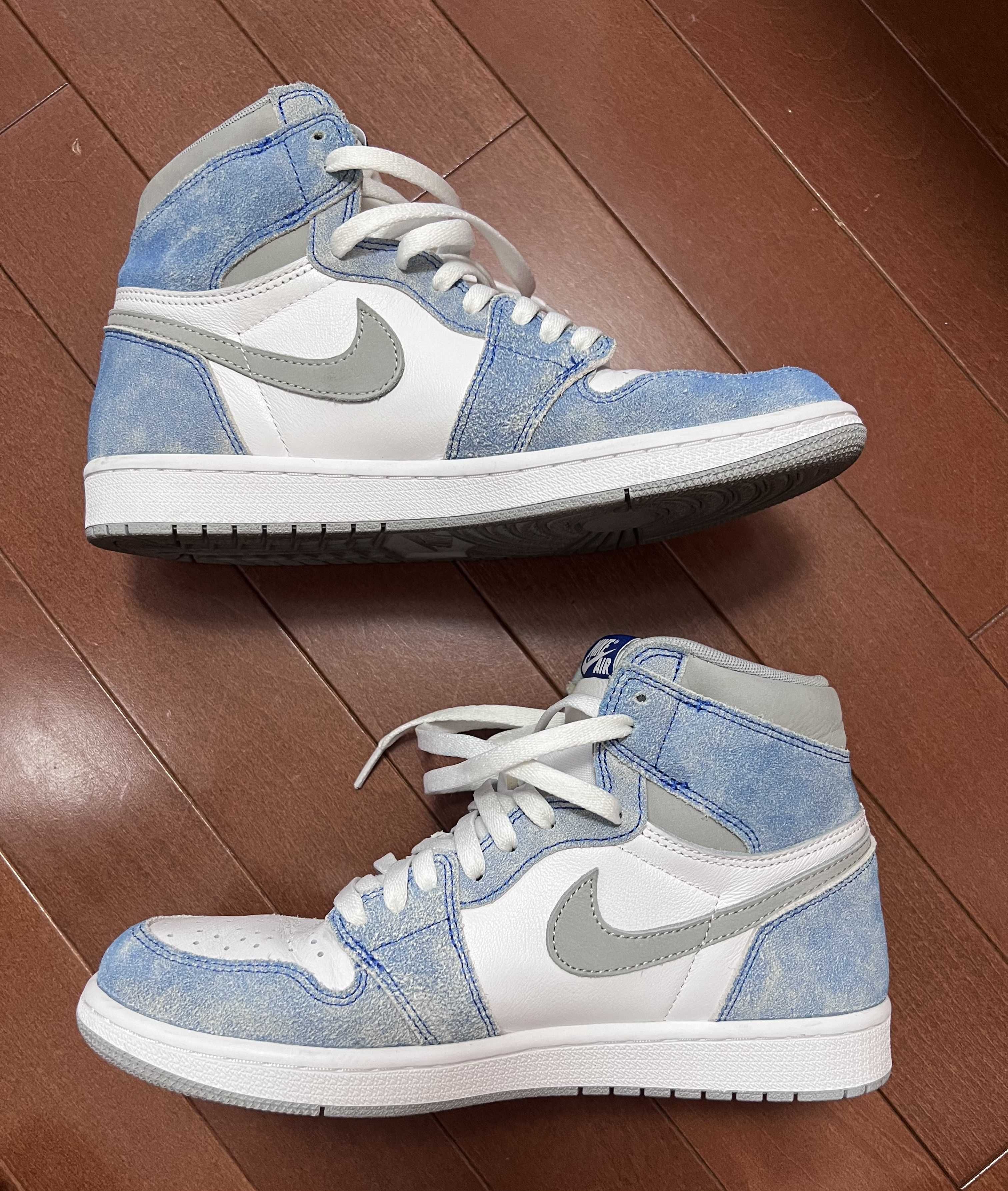 Nike Air Jordan 1 High OG "Hyper Royal"