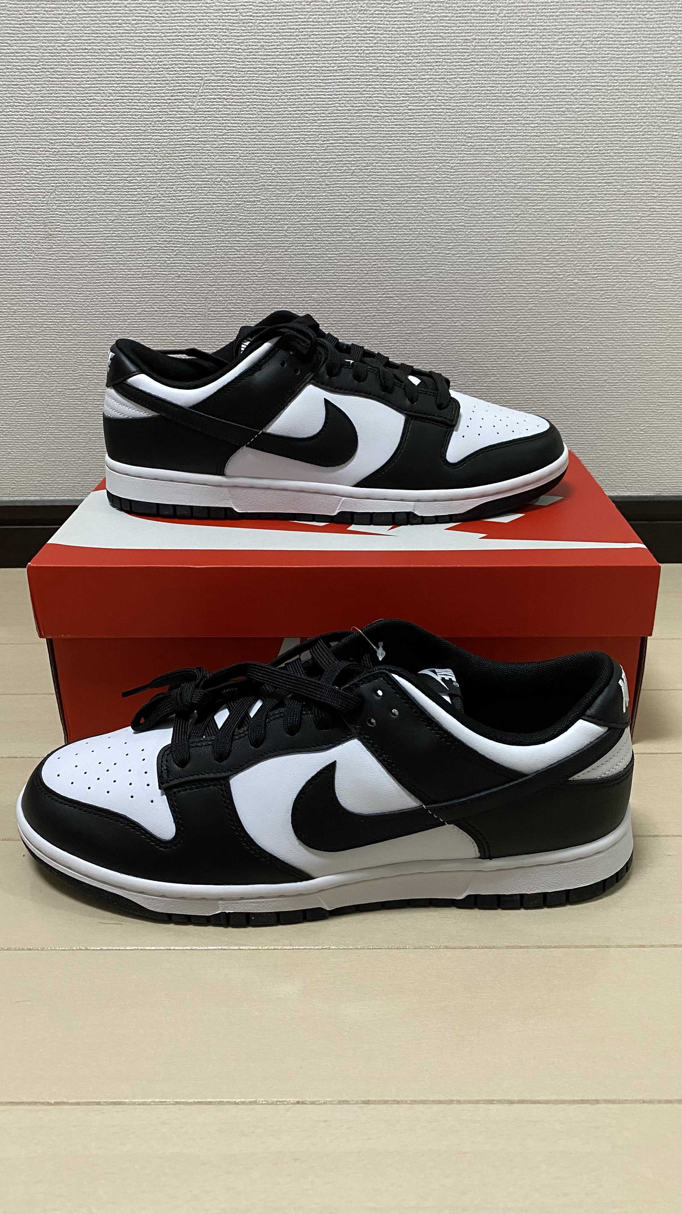 Nike Dunk Low Retro "Panda/White/Black"