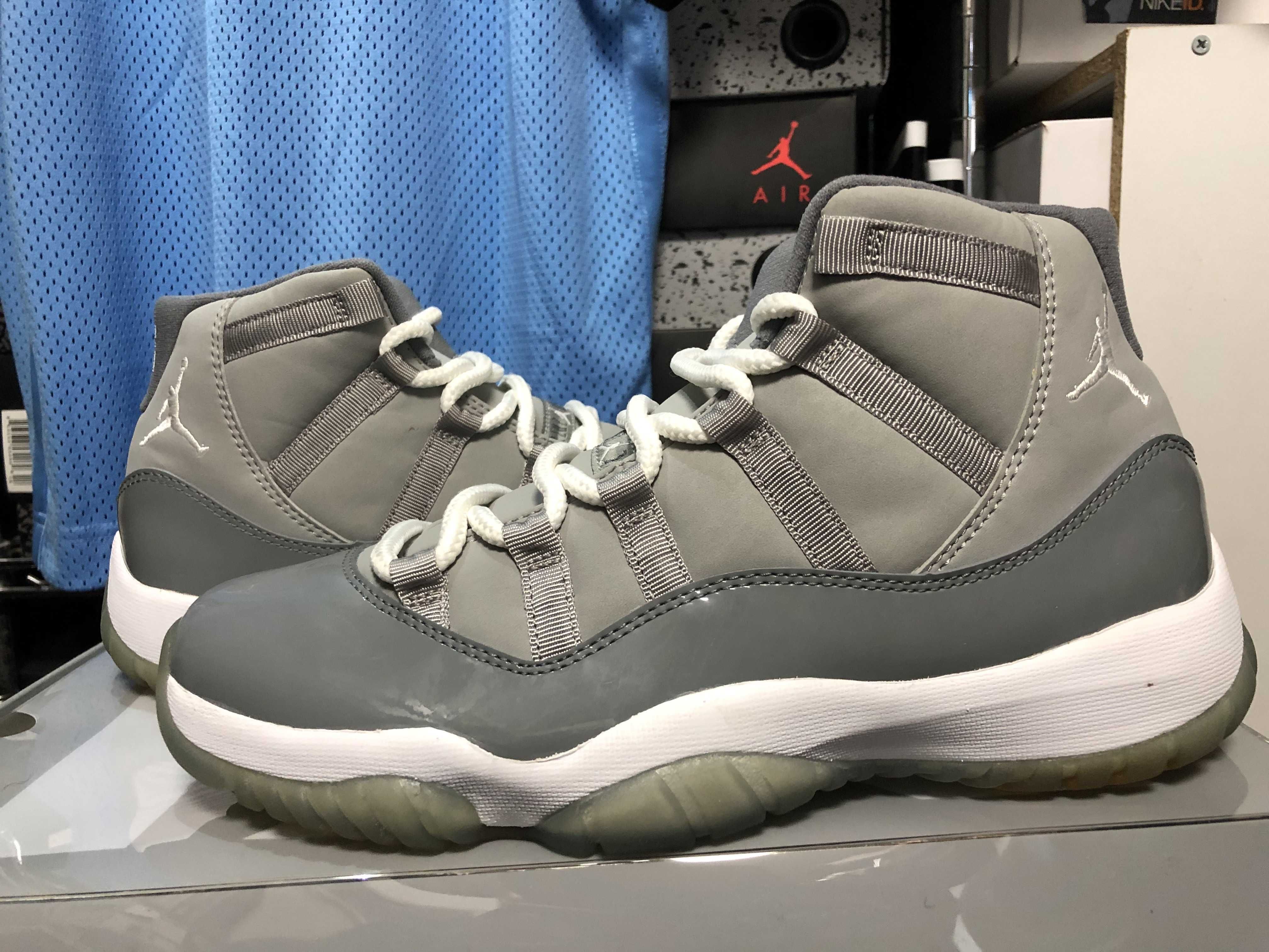 NIKE AIR JORDAN 11 RETRO COOL GREY (2010)