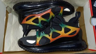 NIKE AIR MAX 720 HORIZON BLACK RAINBOW