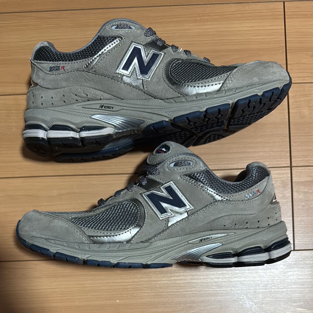 New Balance 2002R "Gray"