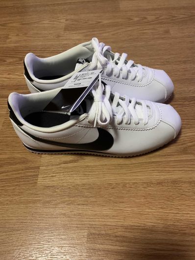 Nike Women's Classic Cortez "White/Black"