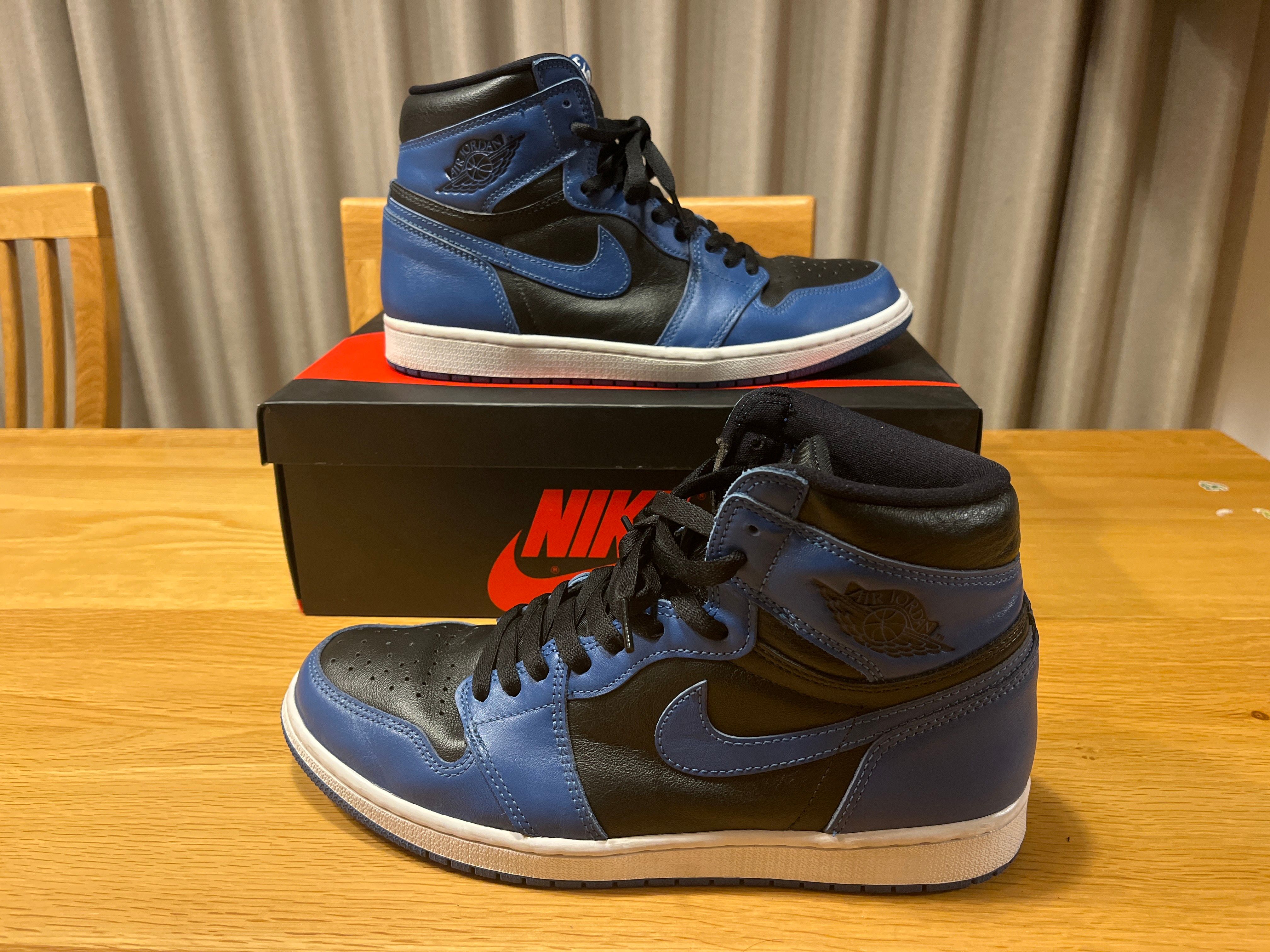 Nike Air Jordan 1 Retro High OG "Dark Marina Blue"