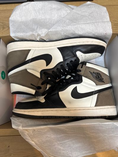 Nike Air Jordan 1 High OG "Sail/Dark Mocha/Black"