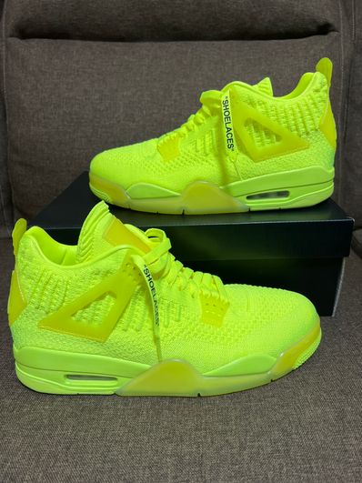 NIKE AIR JORDAN 4 RETRO FLYKNIT VOLT