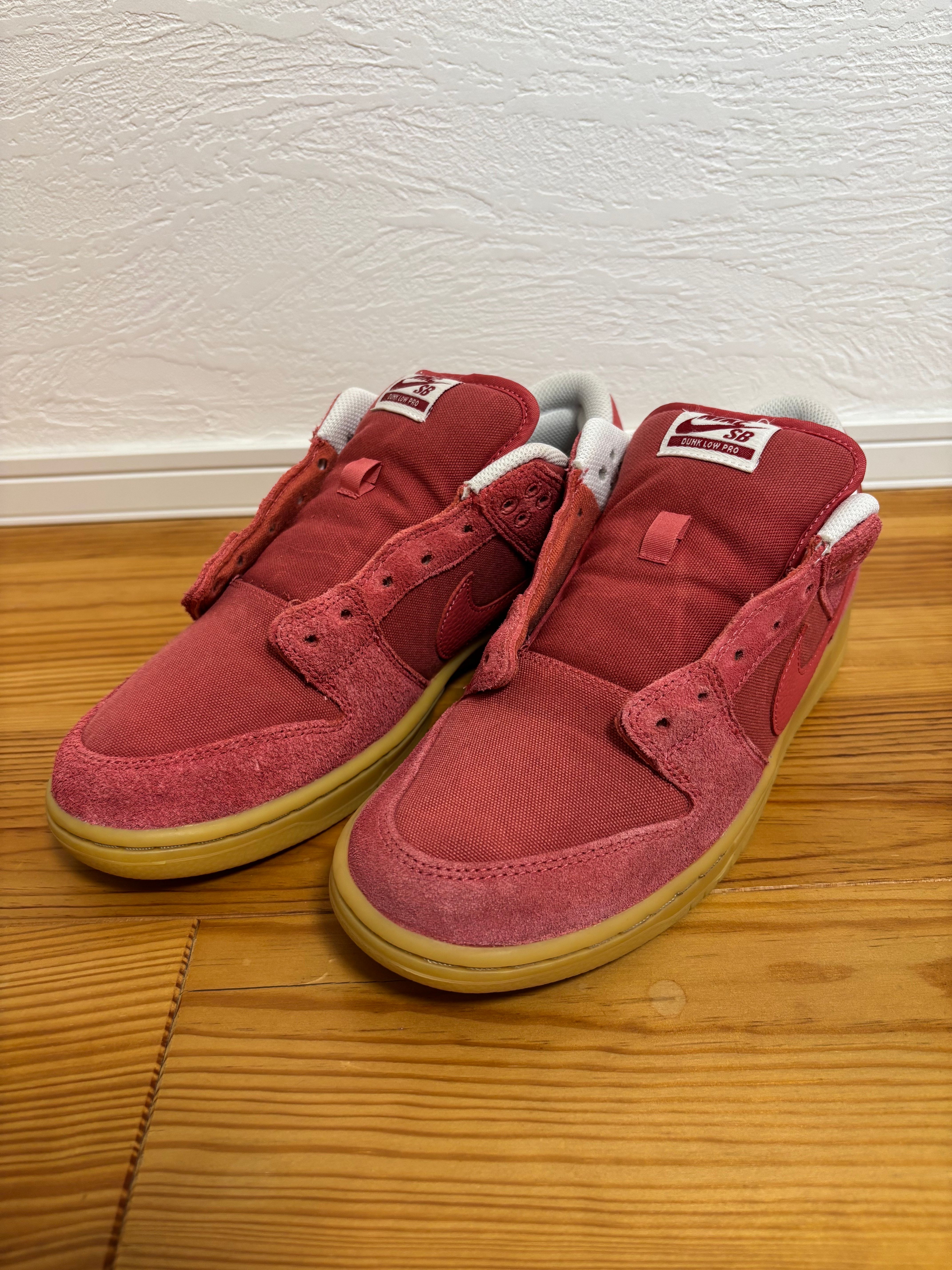 Nike SB Dunk Low "Adobe"