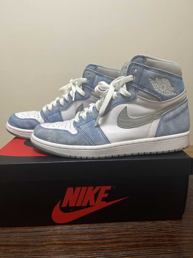 Nike Air Jordan 1 High OG "Hyper Royal"