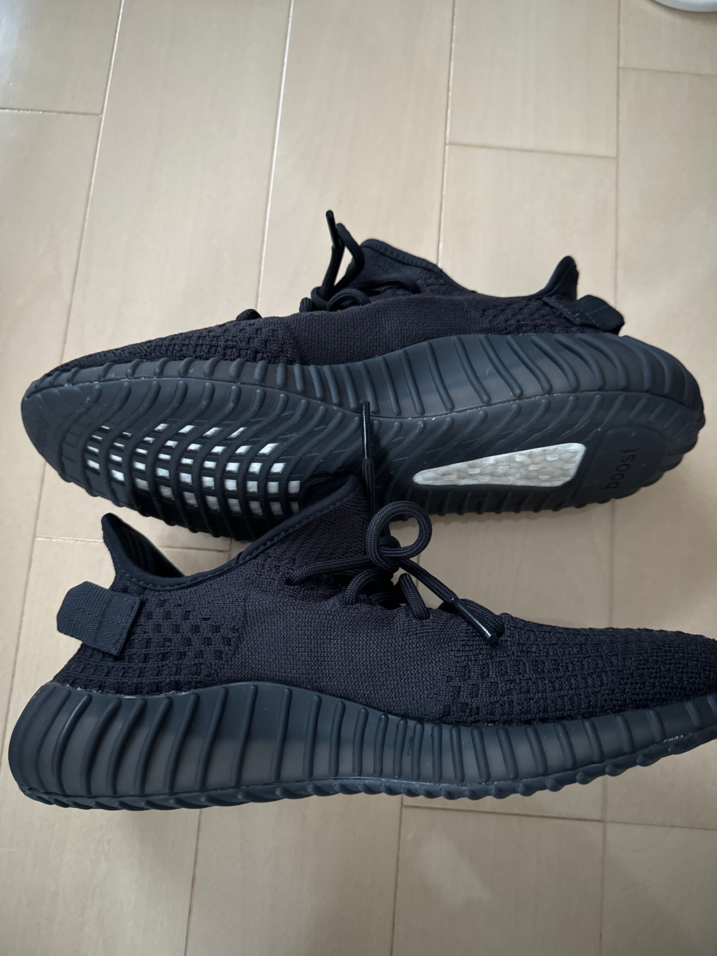 adidas YEEZY Boost 350V2 "Onyx"
