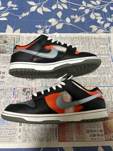 Nike Dunk Low Graffiti "Black/Red"
