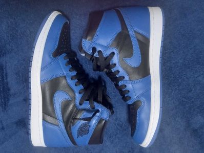 Nike Air Jordan 1 Retro High OG "Dark Marina Blue"
