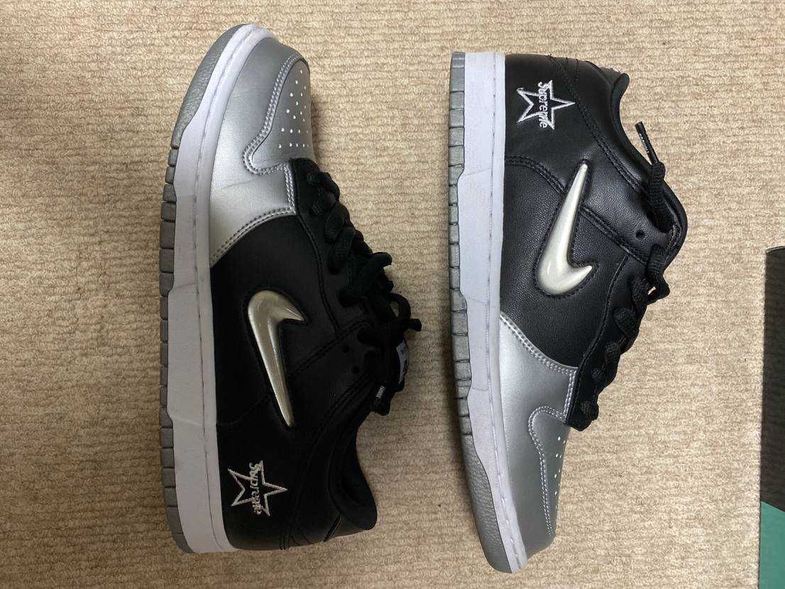 Supreme × Nike Dunk Low "Metallic Silver/Black"