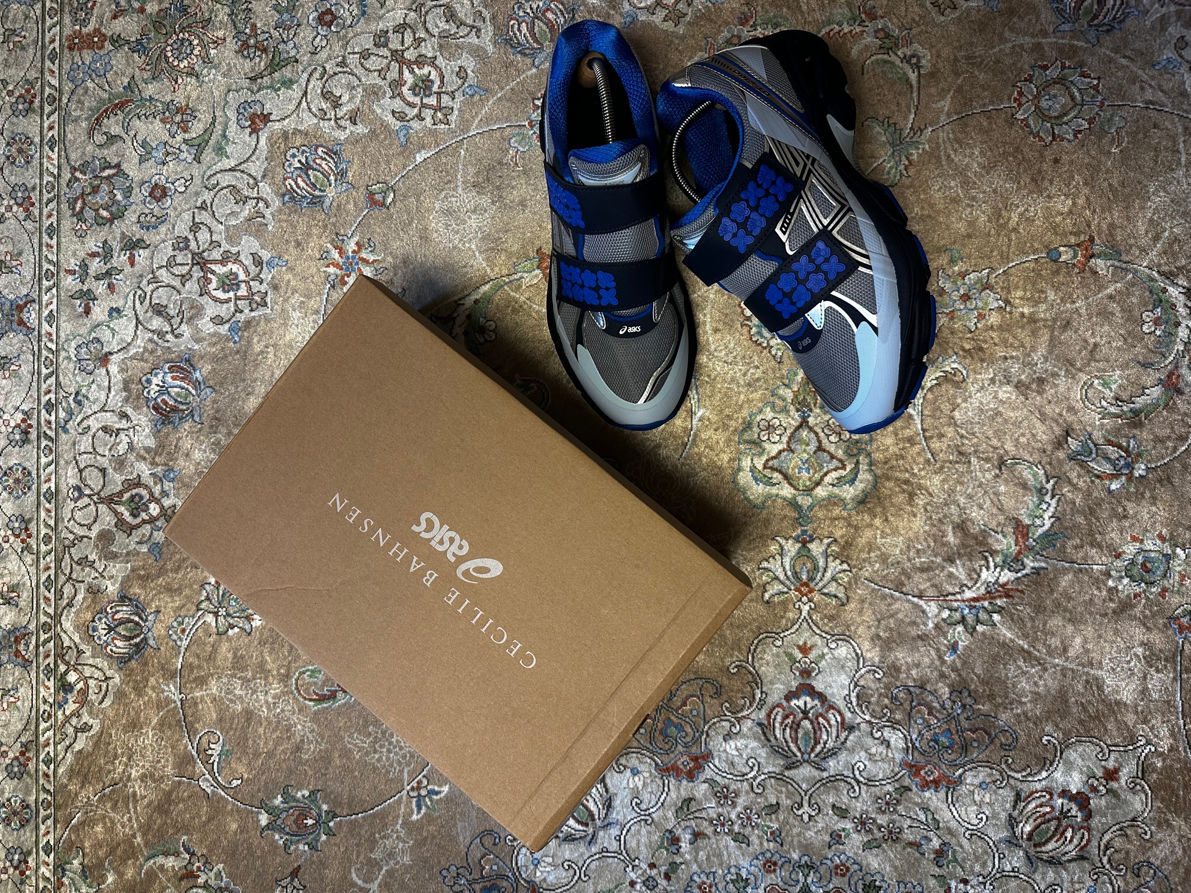 セシリー バンセン × アシックス GT2160 "ピュアシルバー/ミッドナイト"