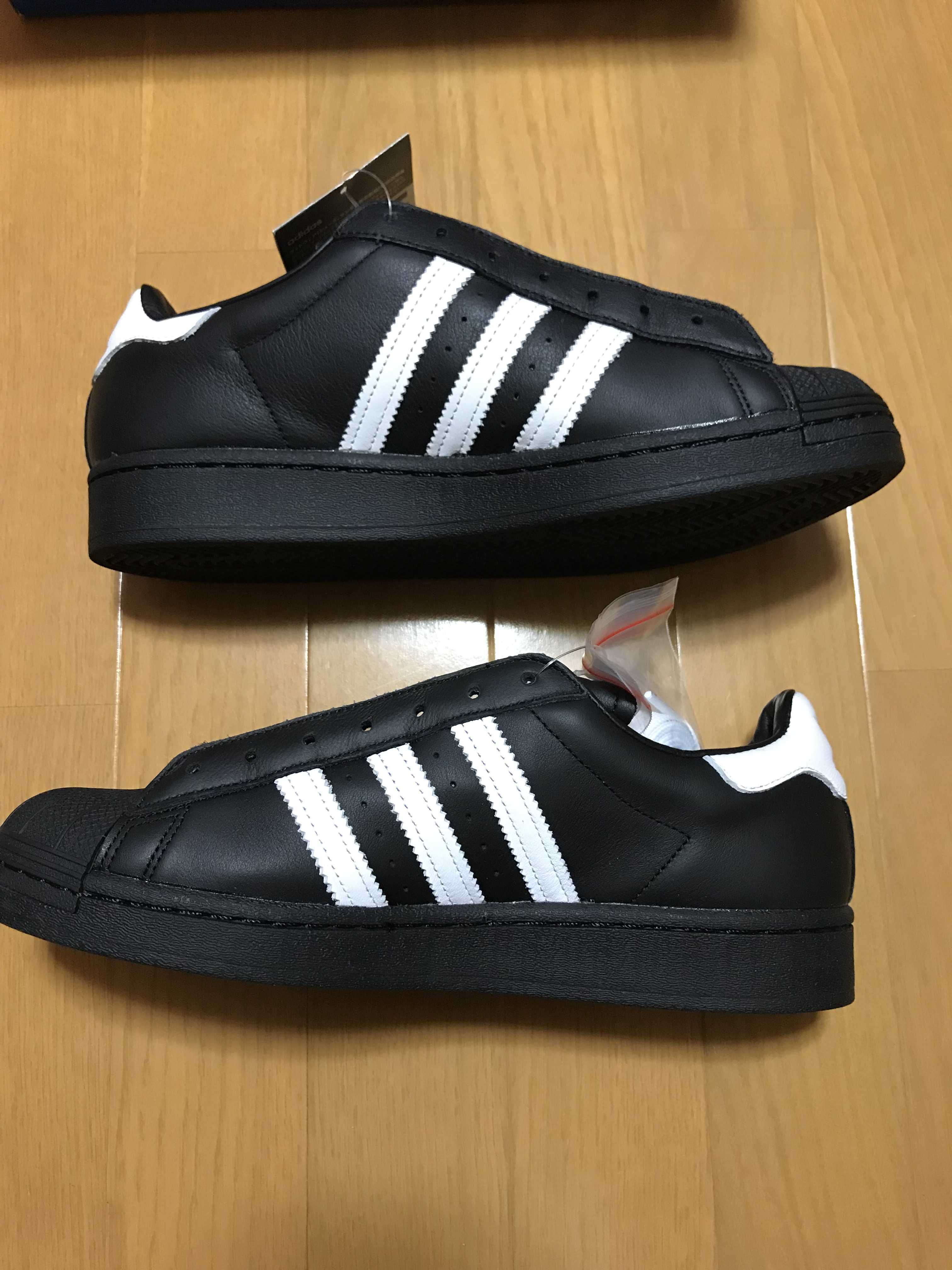 adidas SUPER STAR LACELESS "CORE BLACK/CLOUD WHITE"