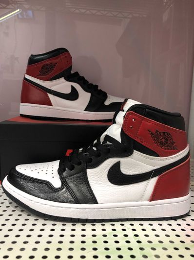 Nike Air Jordan 1 High OG "Light Fusion Red"