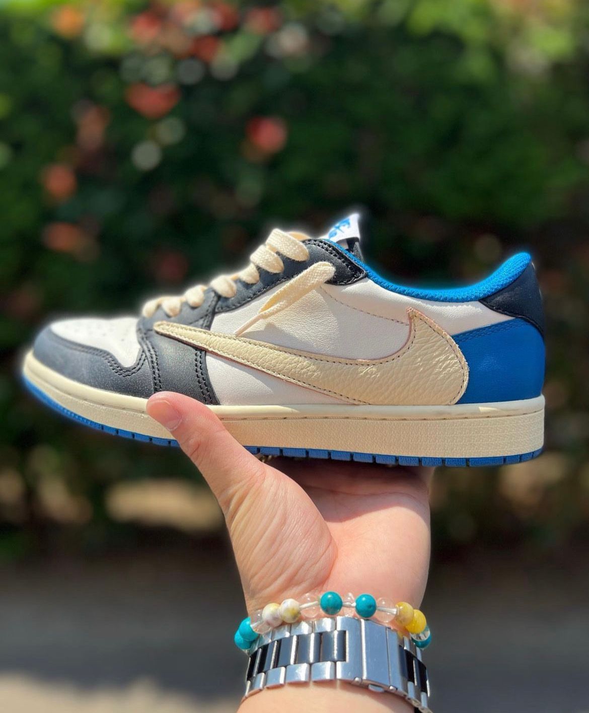 Travis Scott × fragment design × Nike Air Jordan 1 Low OG SP "Military Blue"